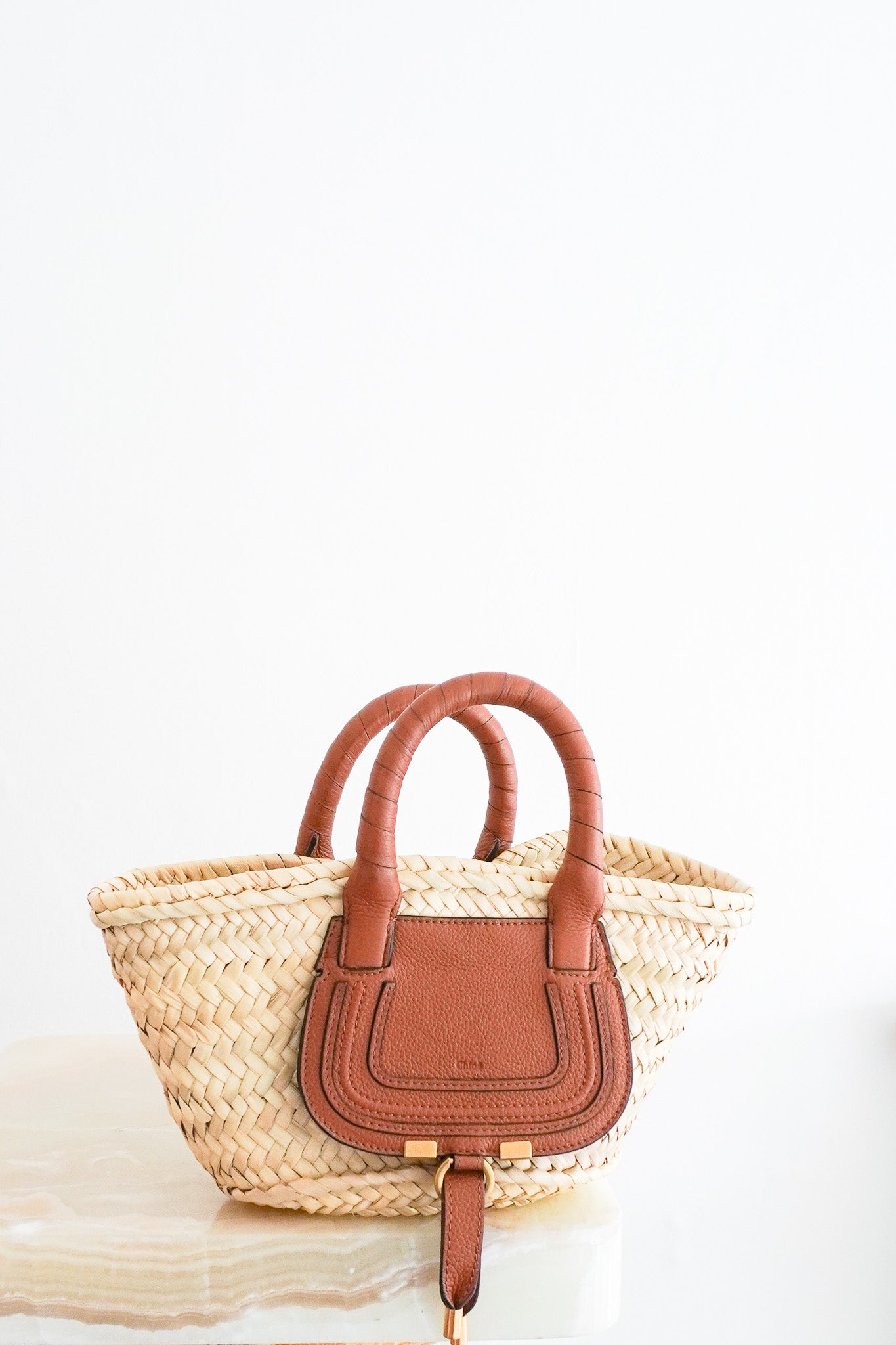 Chloe-Marcie-Raffia-Small-Basket-Bag-front-picture-chelsea-london