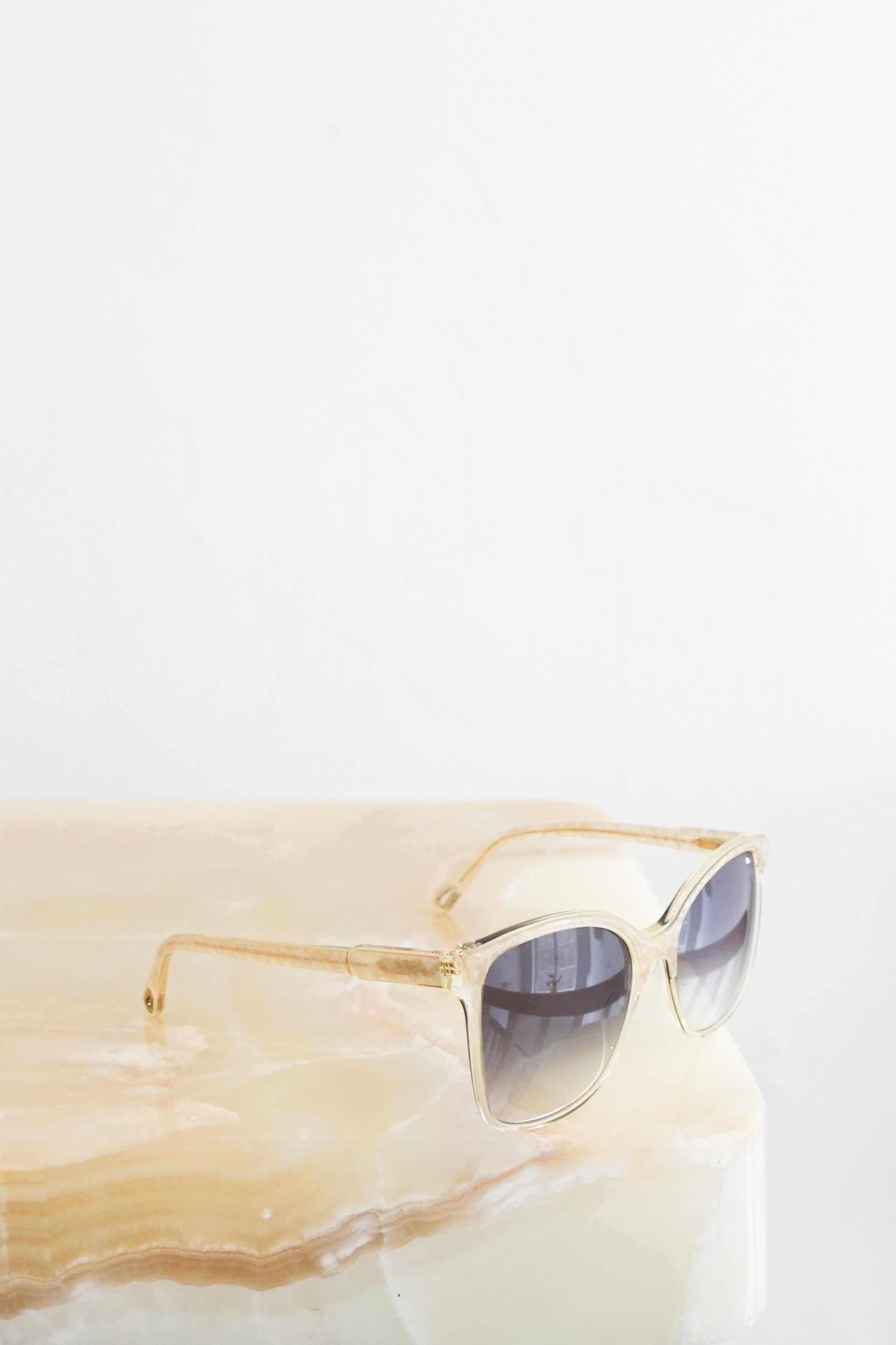 Chloe-White-Pearl-Champagne-Mosaic-Sunglasses-front-picture-Chelsea-London