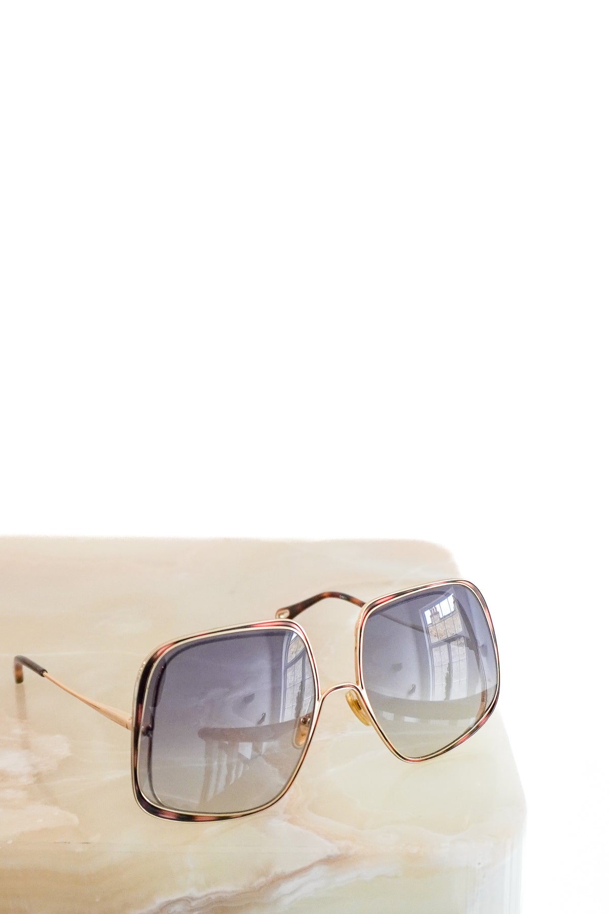Chloe Hannah Square Framed Sunglasses photo front