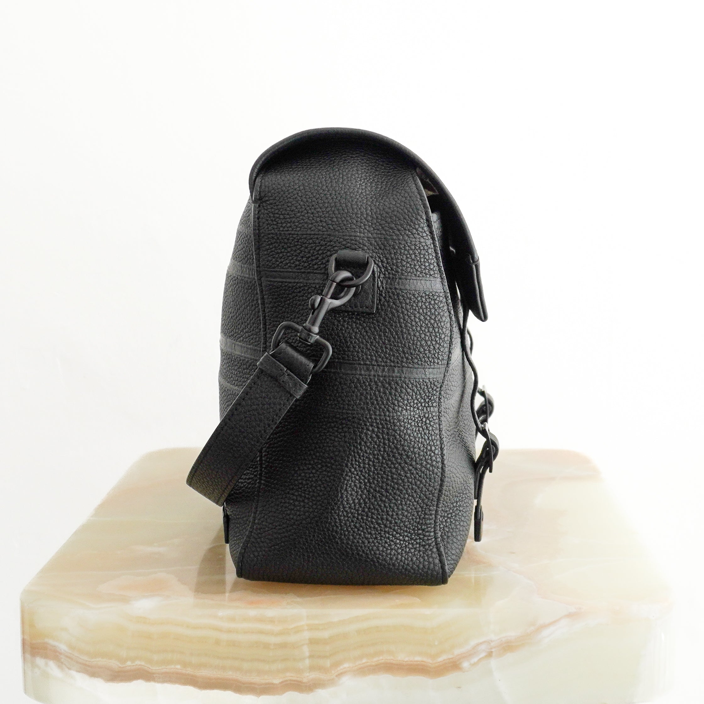 Christian Dior Large Diorcamp Messenger Bag in Noir Grained Calfskin side photo chelsea london