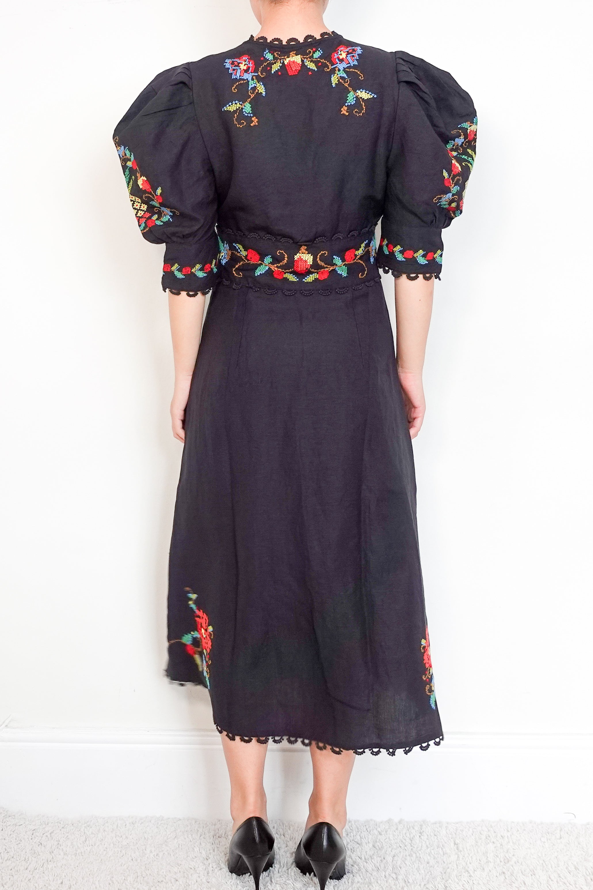 Farm Rio Embroidered Maxi dress RRP £300 | Authentic Preloved