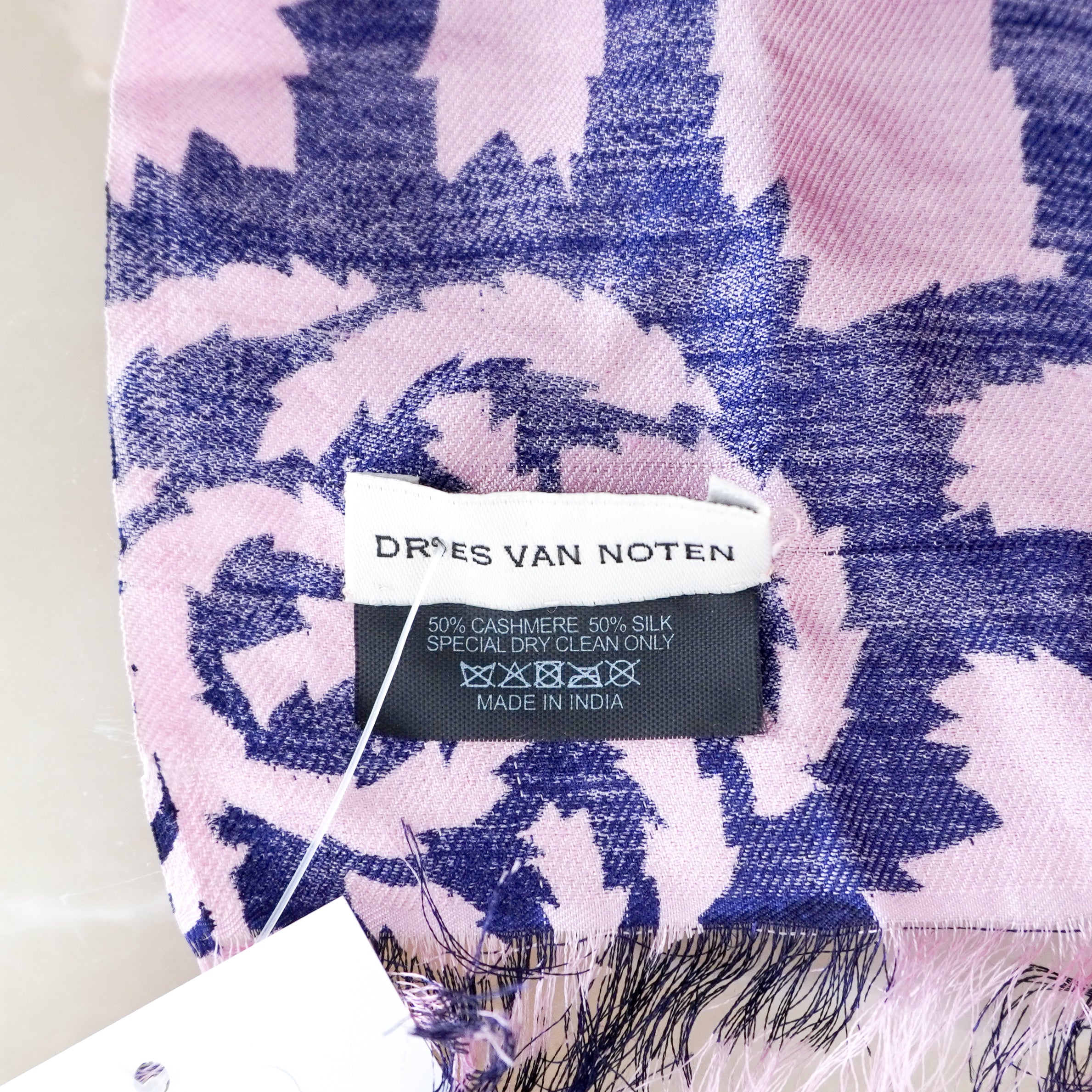 Dries Van Noten Pink Cashmere & Silk Blend Floral Scarf (RRP £240) | Authentic Preloved FINAL SALE