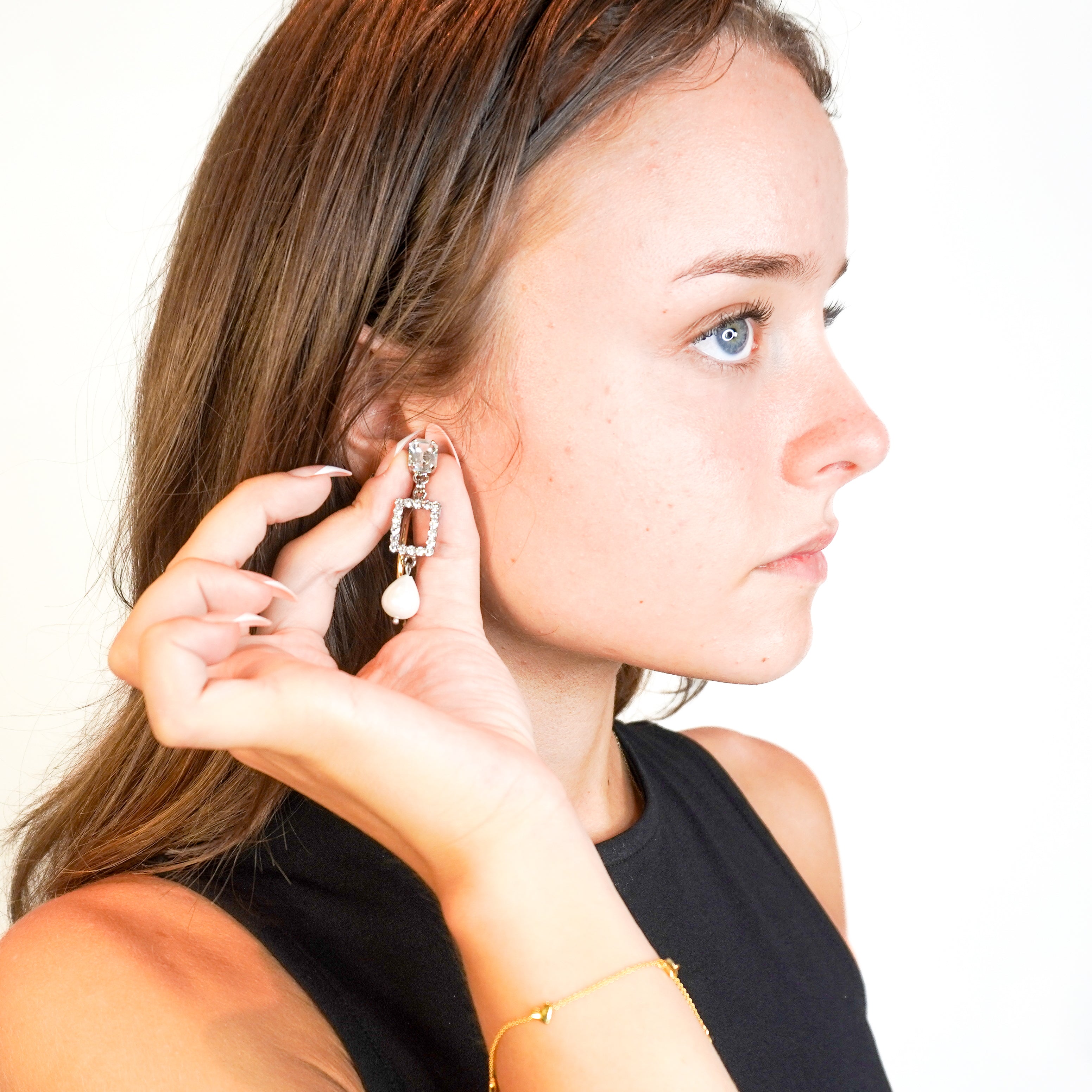 Roger Vivier Crystal & Pearl Drop Earrings in Silver (RRP £350) | Authentic Preloved FINAL SALE