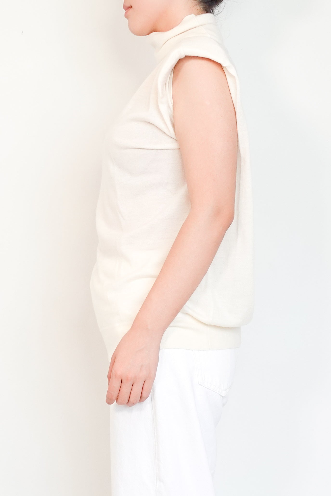 Loulou Studios Cream Sleeveless Cashmere Knitted Jumper RRP £400 | Authentic Preloved