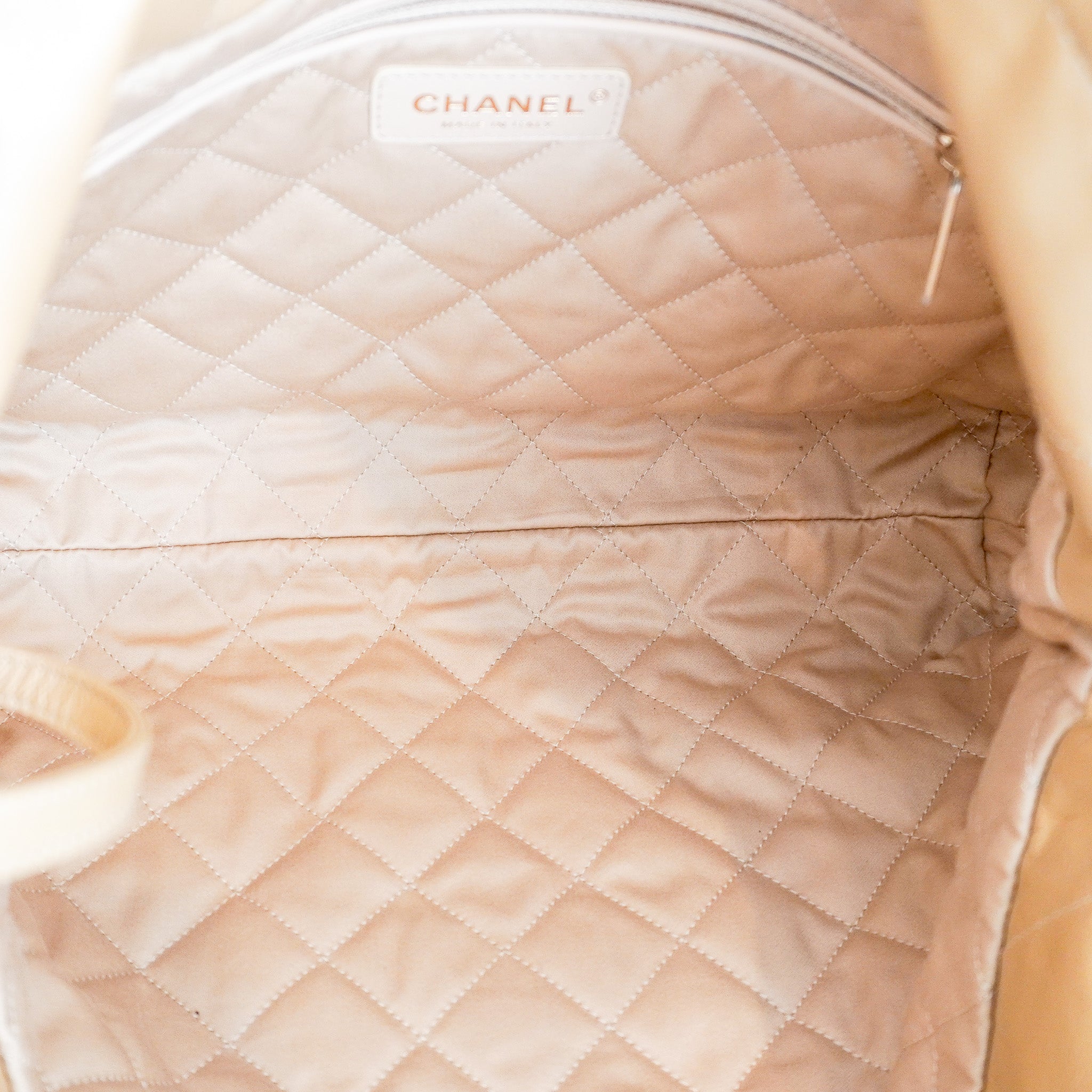 NEW Chanel 22 Small Hobo Bag in Gold Shiny Calfskin | Authentic Preloved