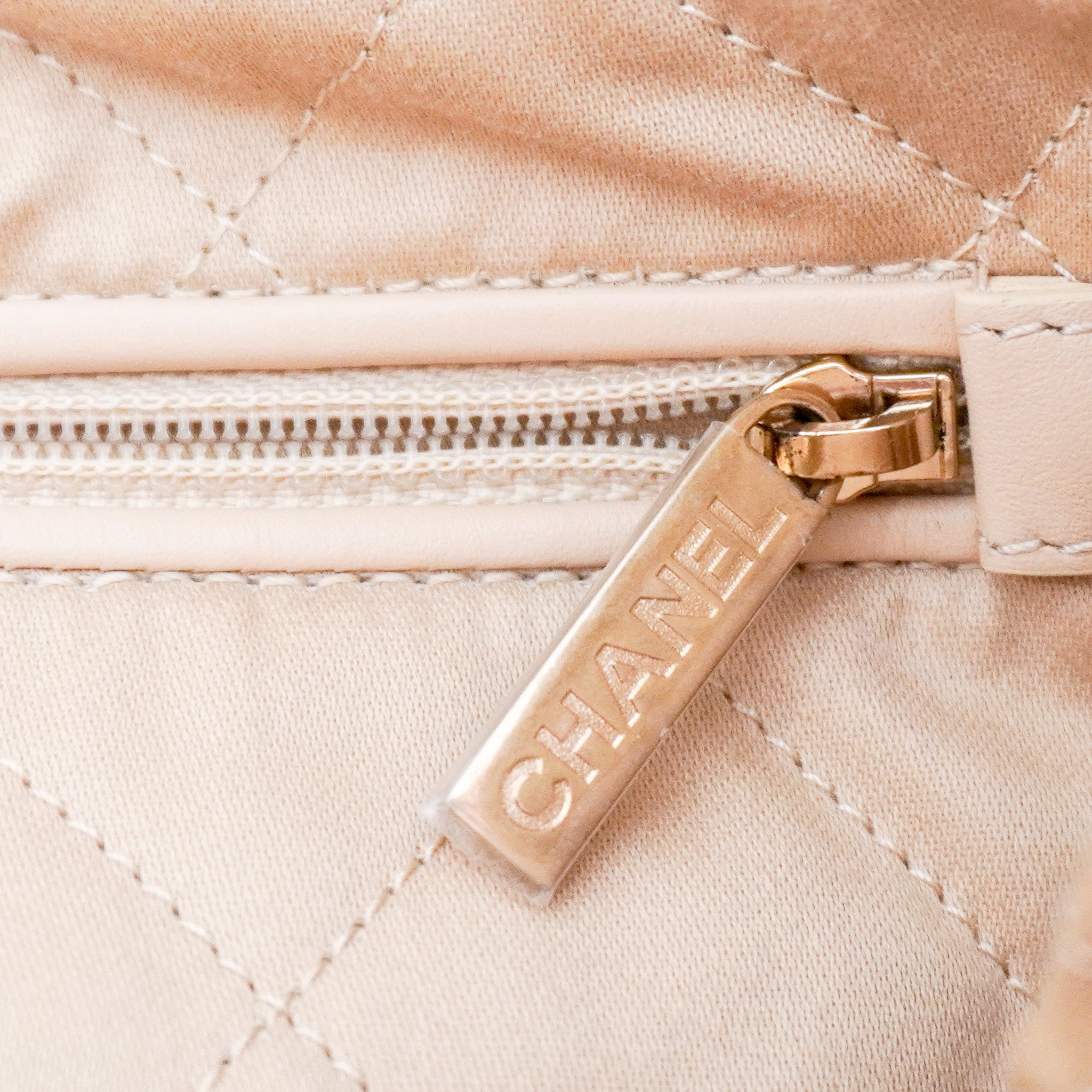NEW Chanel 22 Small Hobo Bag in Gold Shiny Calfskin | Authentic Preloved