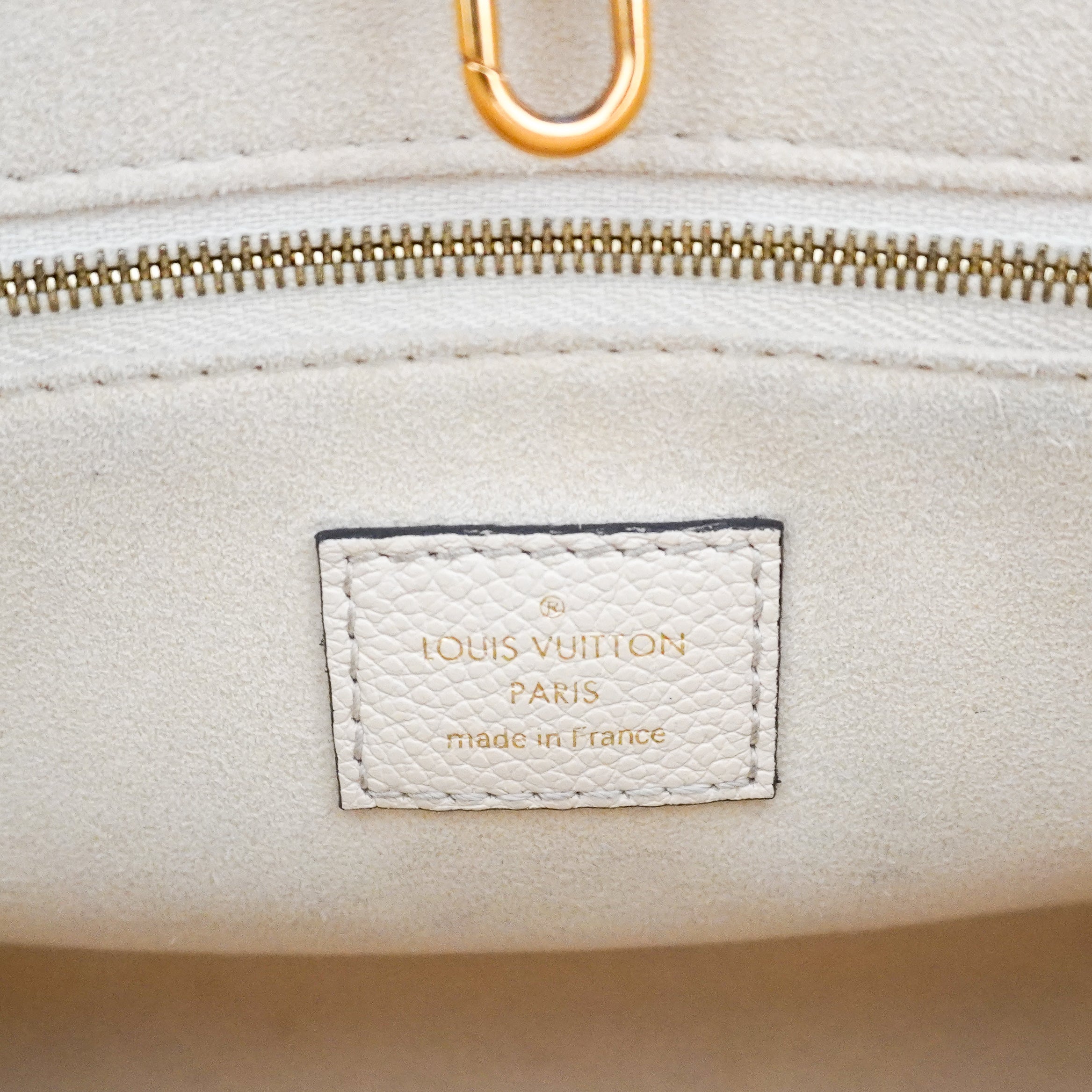 Louis Vuitton OnTheGo PM Bag in White Monogram Empreinte Leather (RRP £2750) | Authentic Preloved