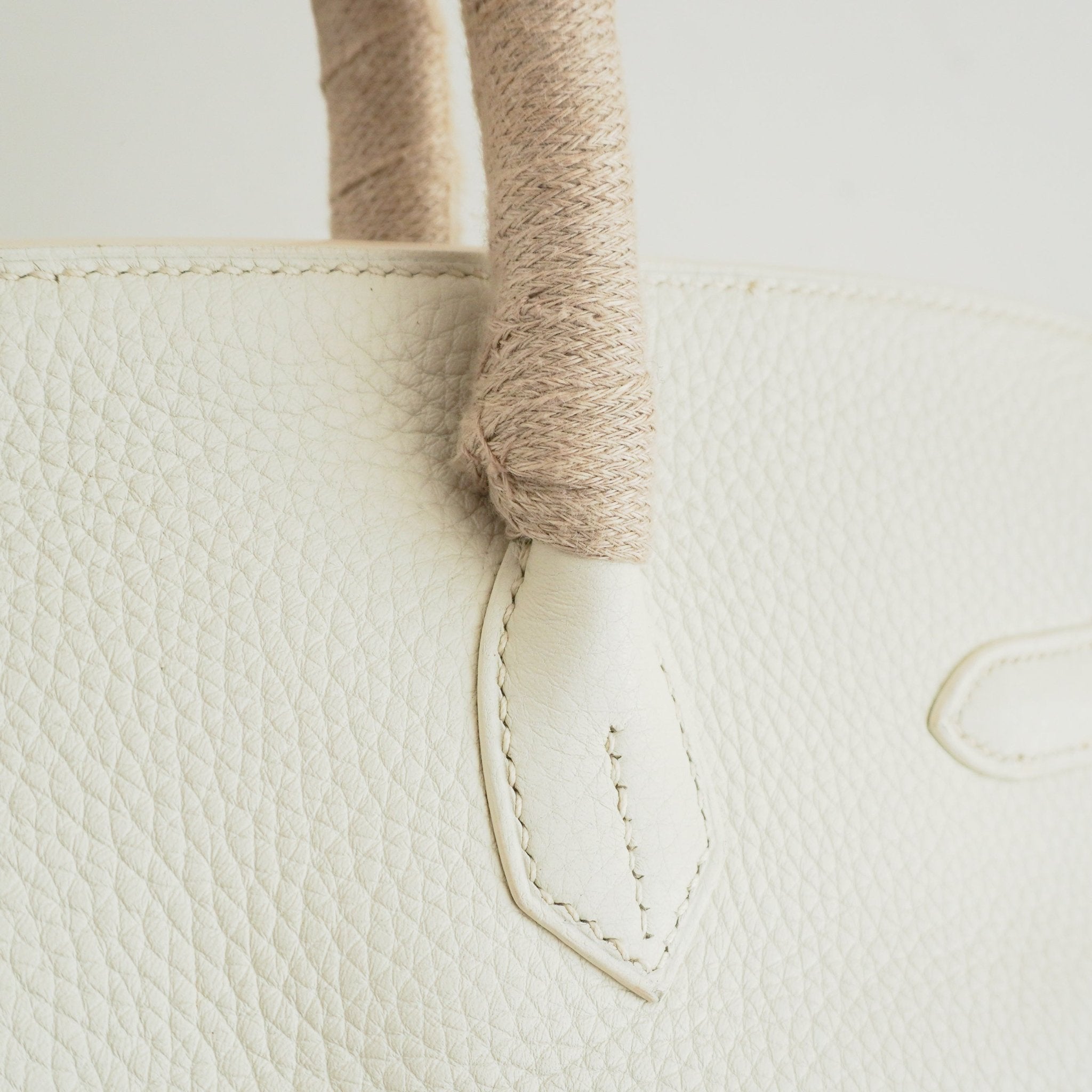 Hermès White Birkin 35 Togo Leather Palladium Hardware | Authentic Preloved - Reloved Again