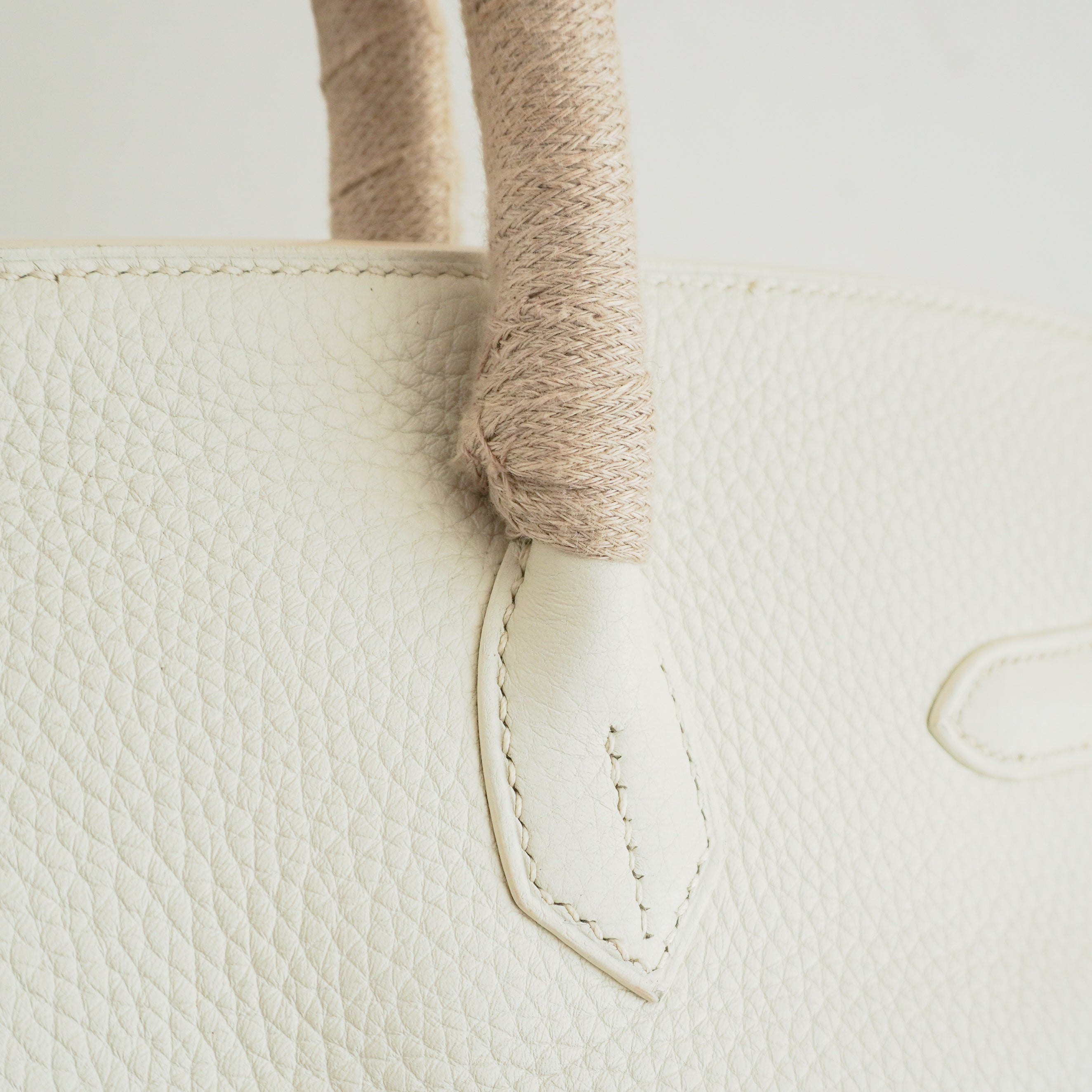 Hermès White Birkin 35 Togo Leather Palladium Hardware | Authentic Preloved