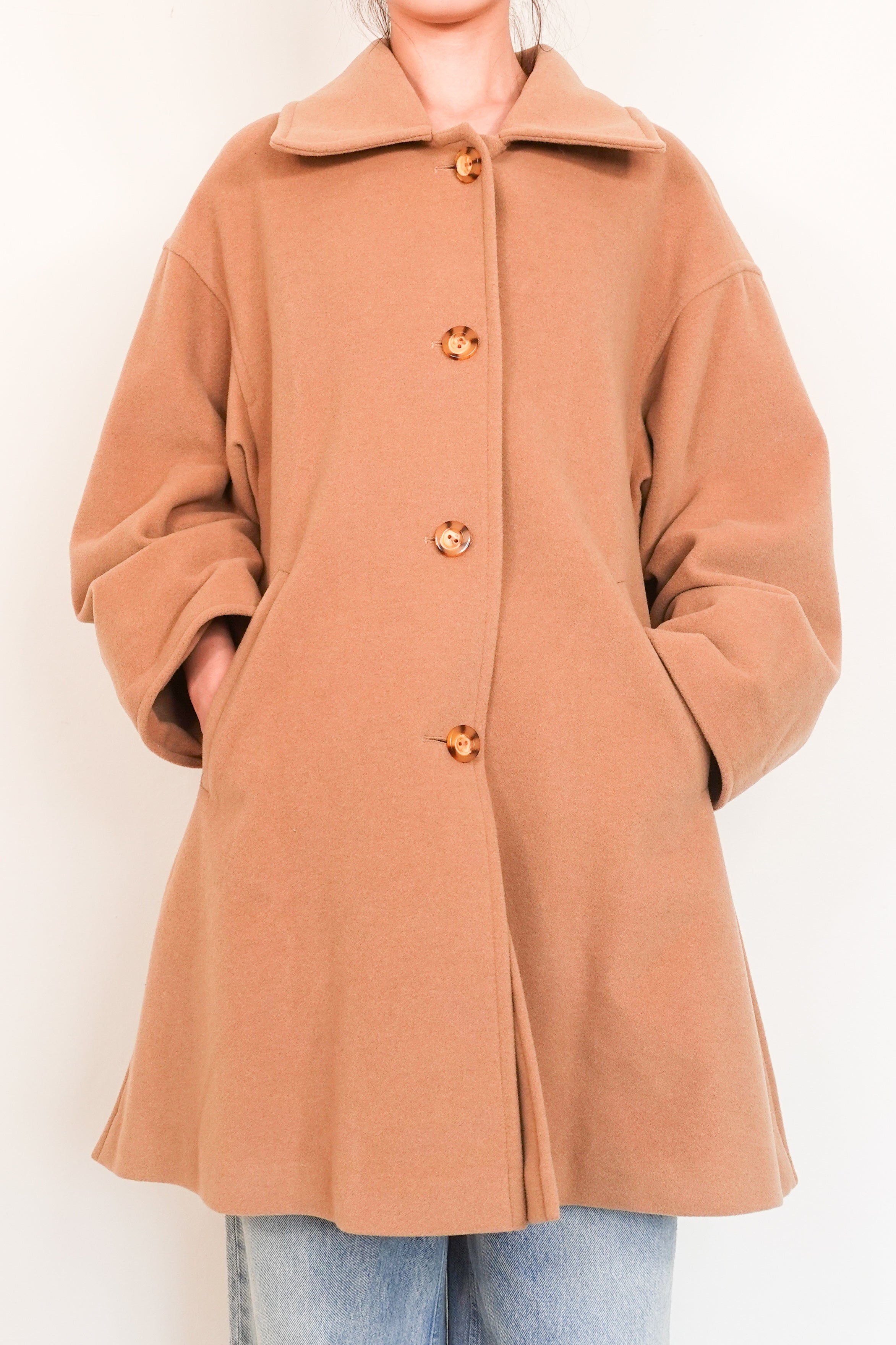 Beige cashmere vintage coat