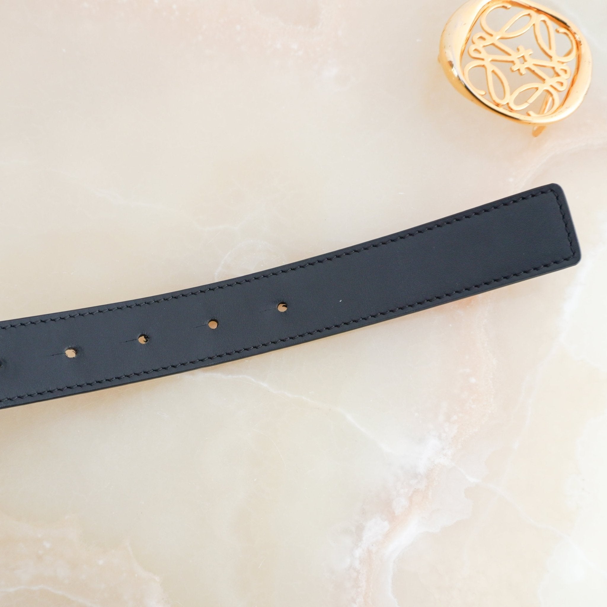 LOEWE Ellipse Reversible Leather Anagram Gold Buckle Belt (RRP £375) | Authentic Preloved FINAL SALE - Reloved Again