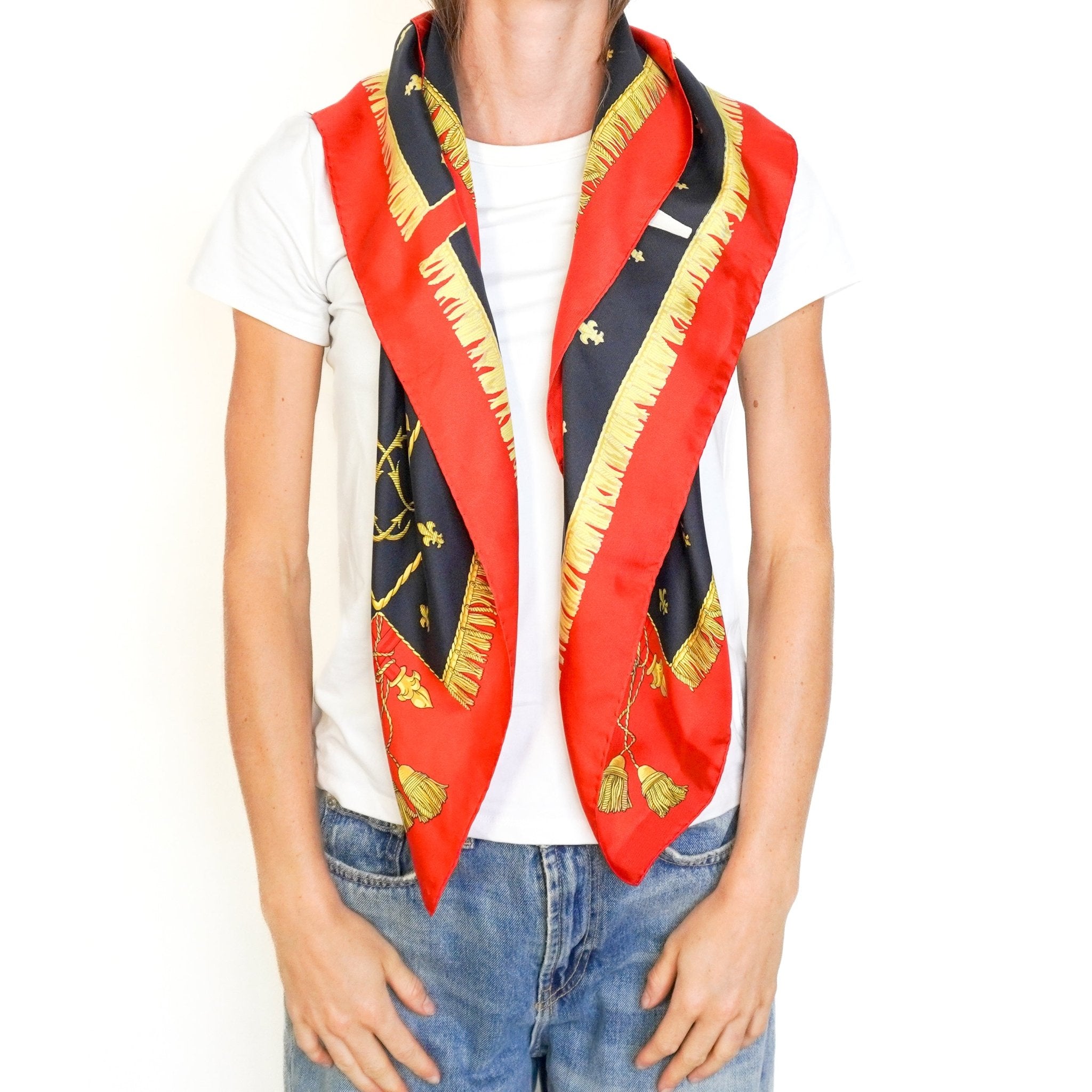 Hermès Vue du Carrosse de la Galère La Réale Carré 90 Twill Scarf (RRP £520) | Authentic Preloved FINAL SALE - Reloved Again