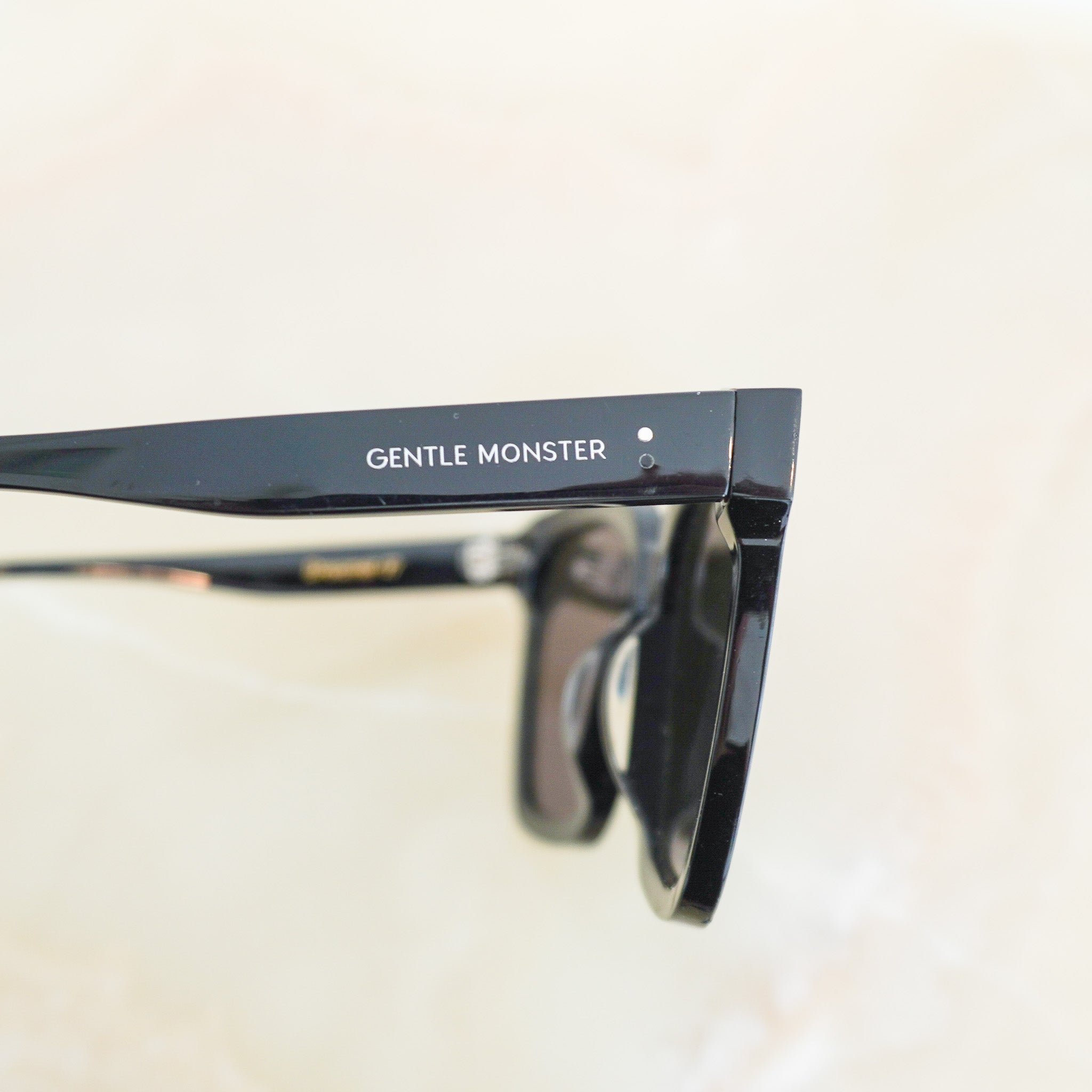 Gentle Monster Dreamer 17 Sunglasses RRP £300 | Authentic Preloved