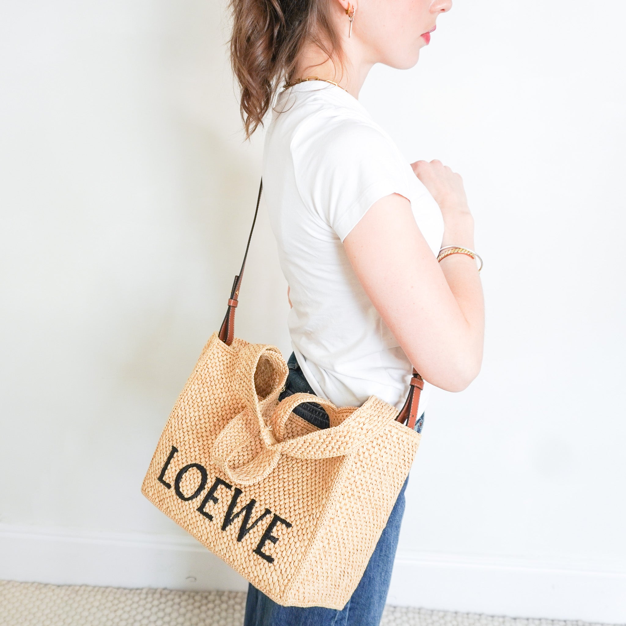 LOEWE Paula’s Ibiza Medium Font Logo Tote Bag RRP £1250 | Authentic Preloved [final sale] - Reloved Again