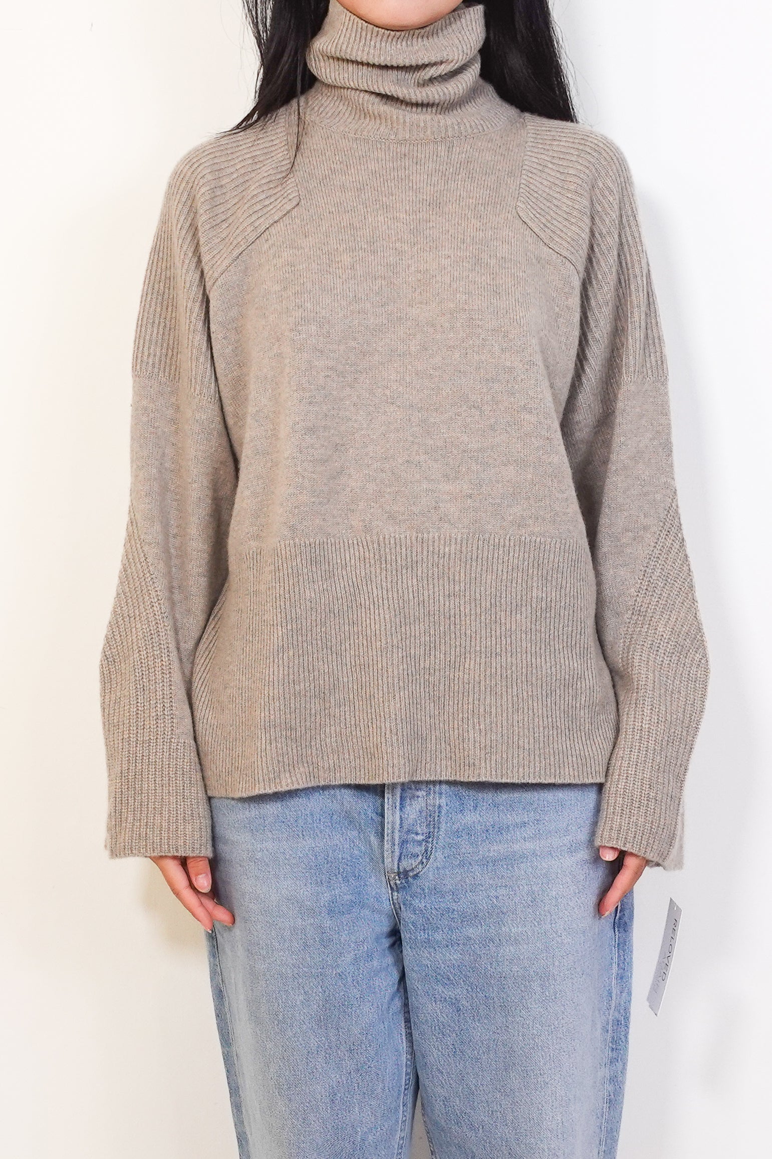 Cashmere beige jumper RRP £200