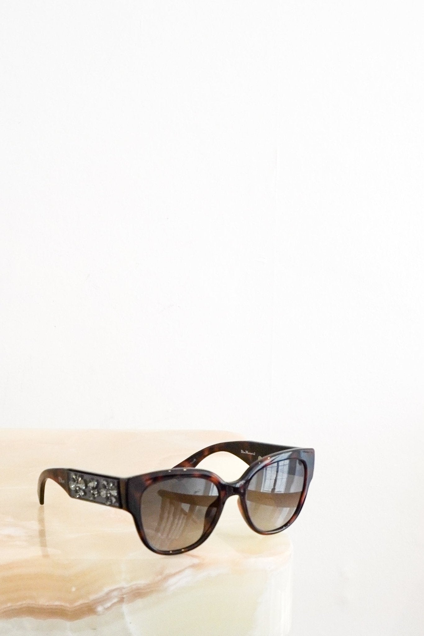 Christian Dior Mercurial Tortoise Shell Sunglasses RRP £390 | Authentic Preloved FINAL SALE - Reloved Again