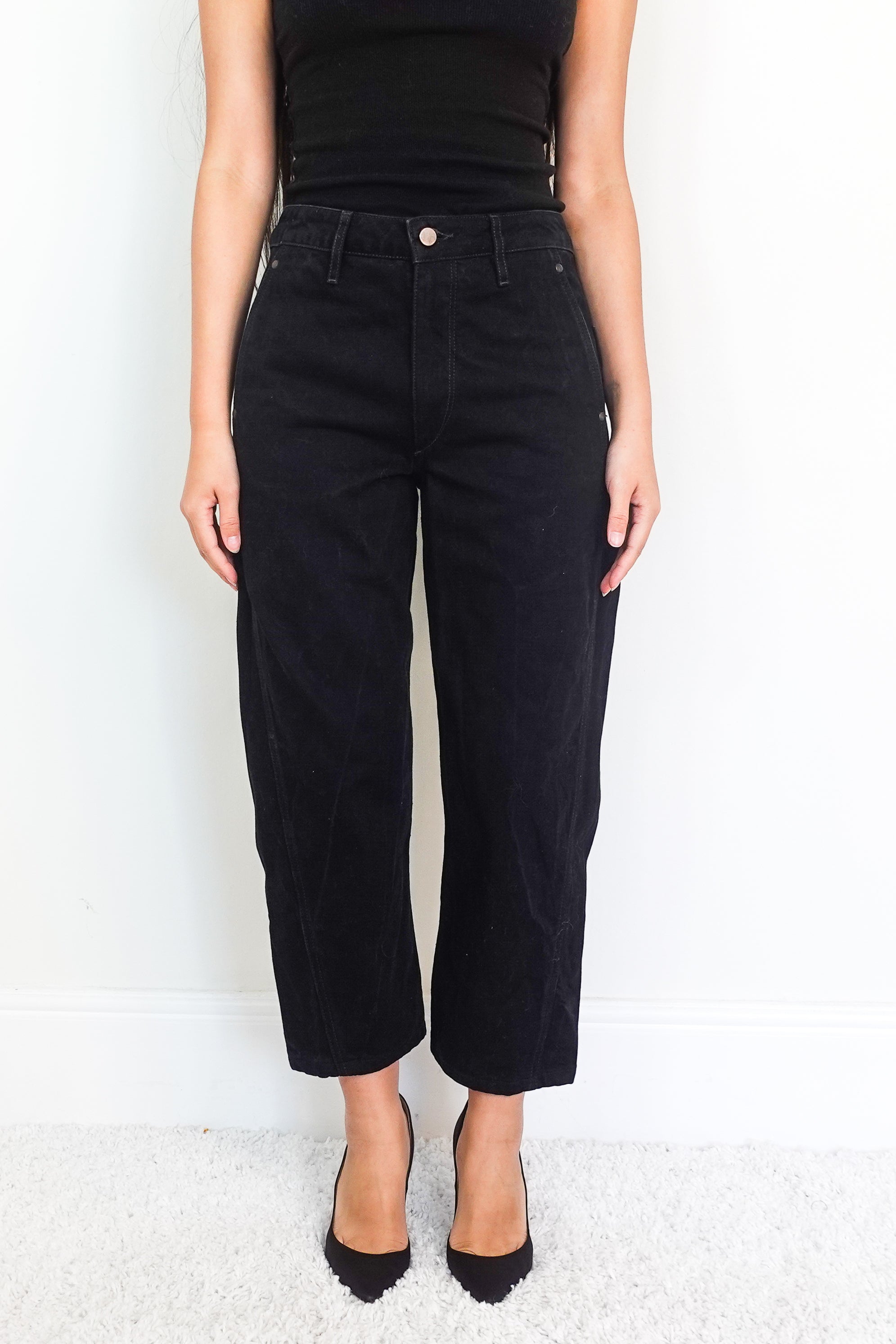 Black Barrel-leg jeans