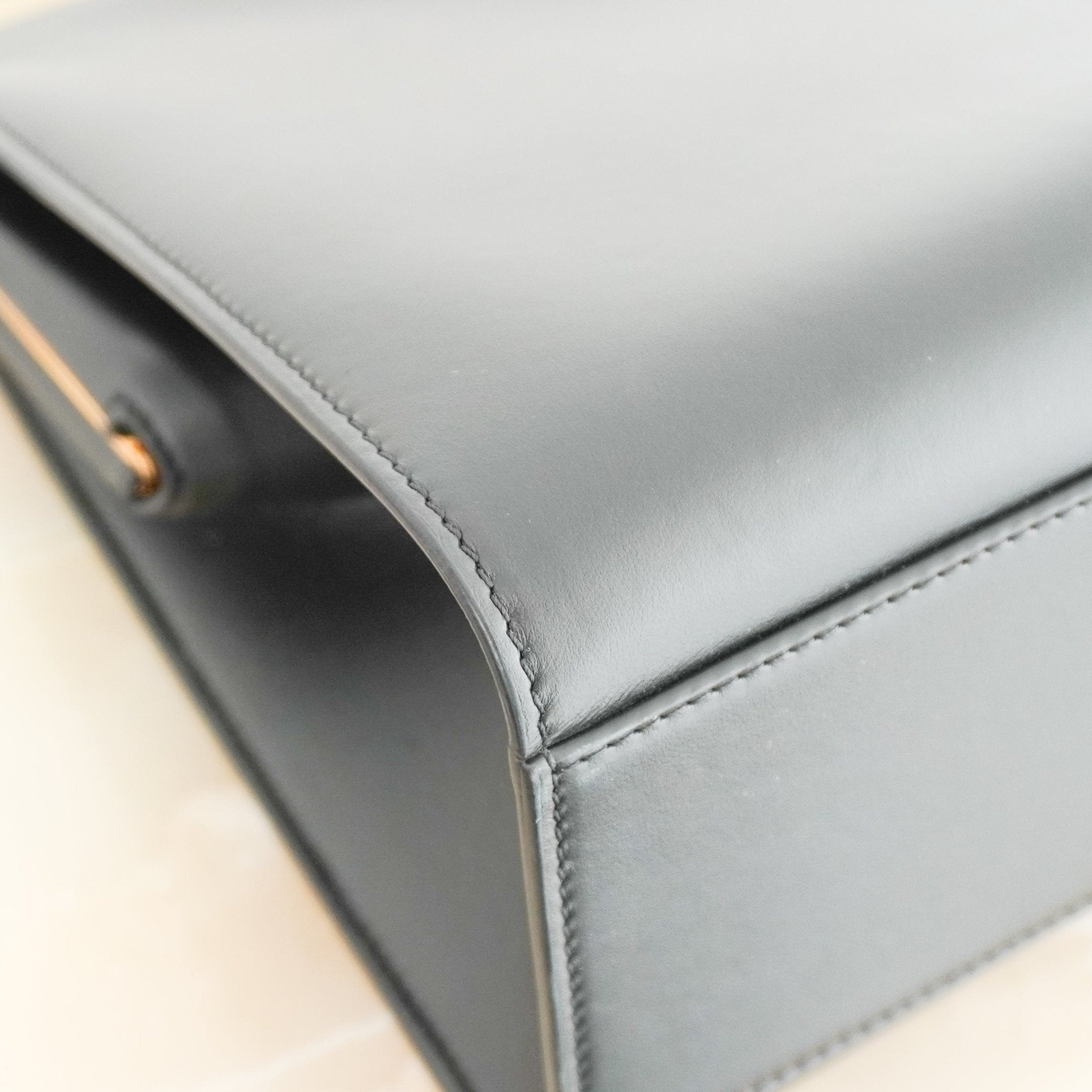 NEW Dries Van Noten Large Leather Bag with Resin Handle RRP £2100 | Authentic Preloved - Reloved Again