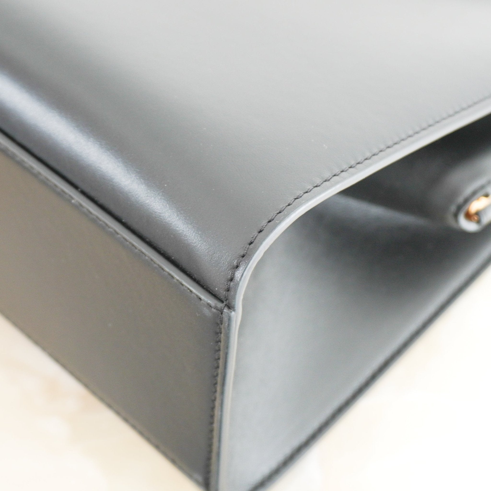 NEW Dries Van Noten Large Leather Bag with Resin Handle RRP £2100 | Authentic Preloved - Reloved Again