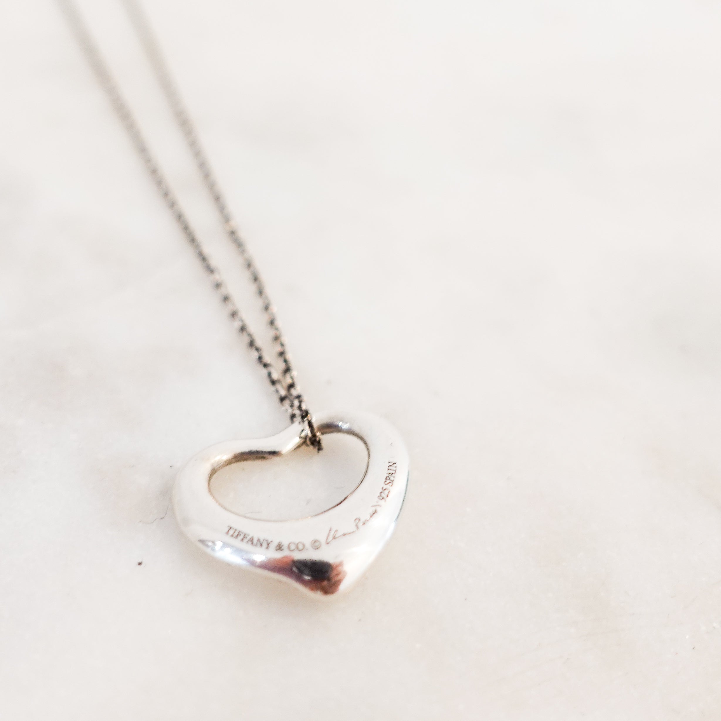 Tiffany & CO Small Open Heart Necklace in Silver RRP £290 | Authentic Preloved