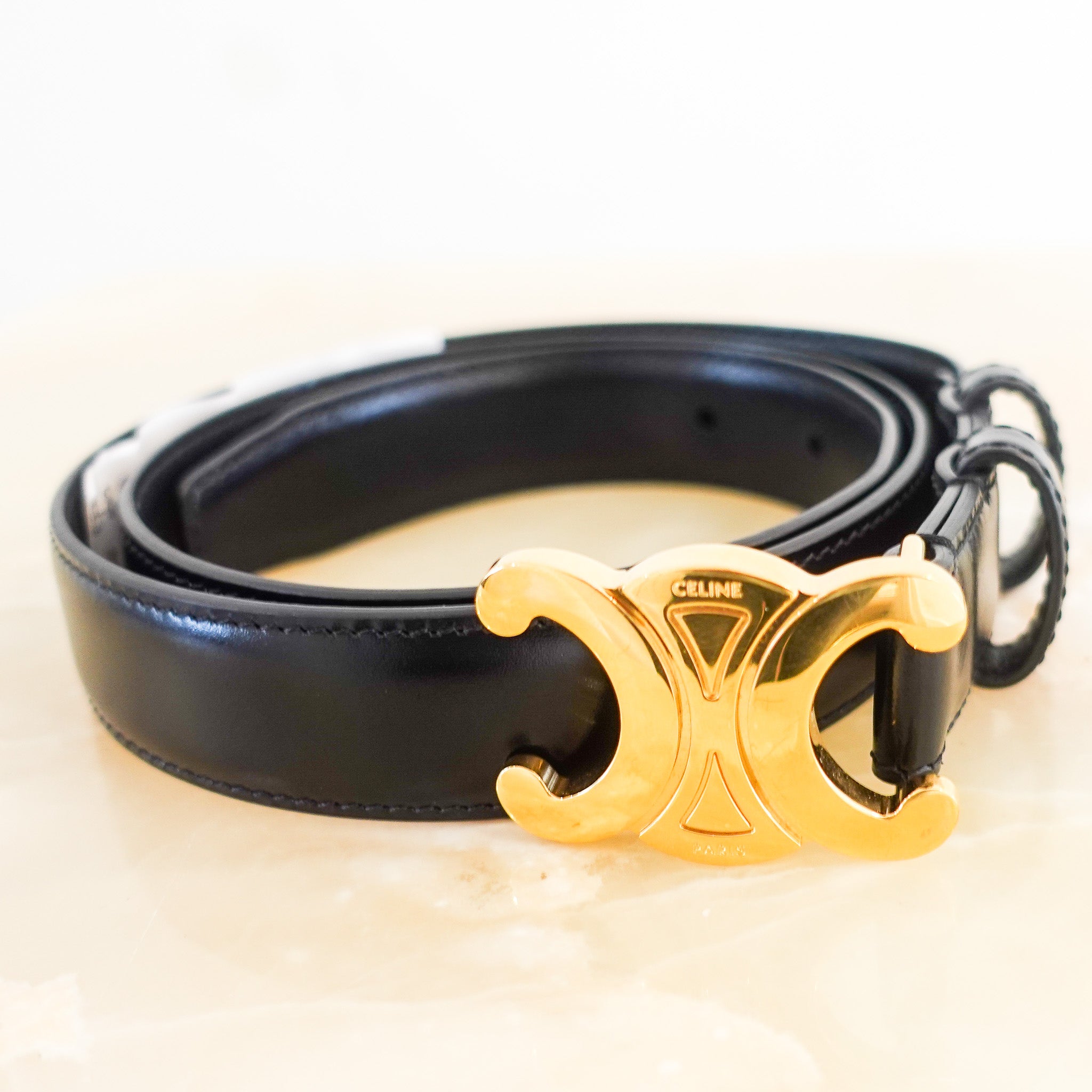 Medium triomphe belt taurillon leather RRP £485