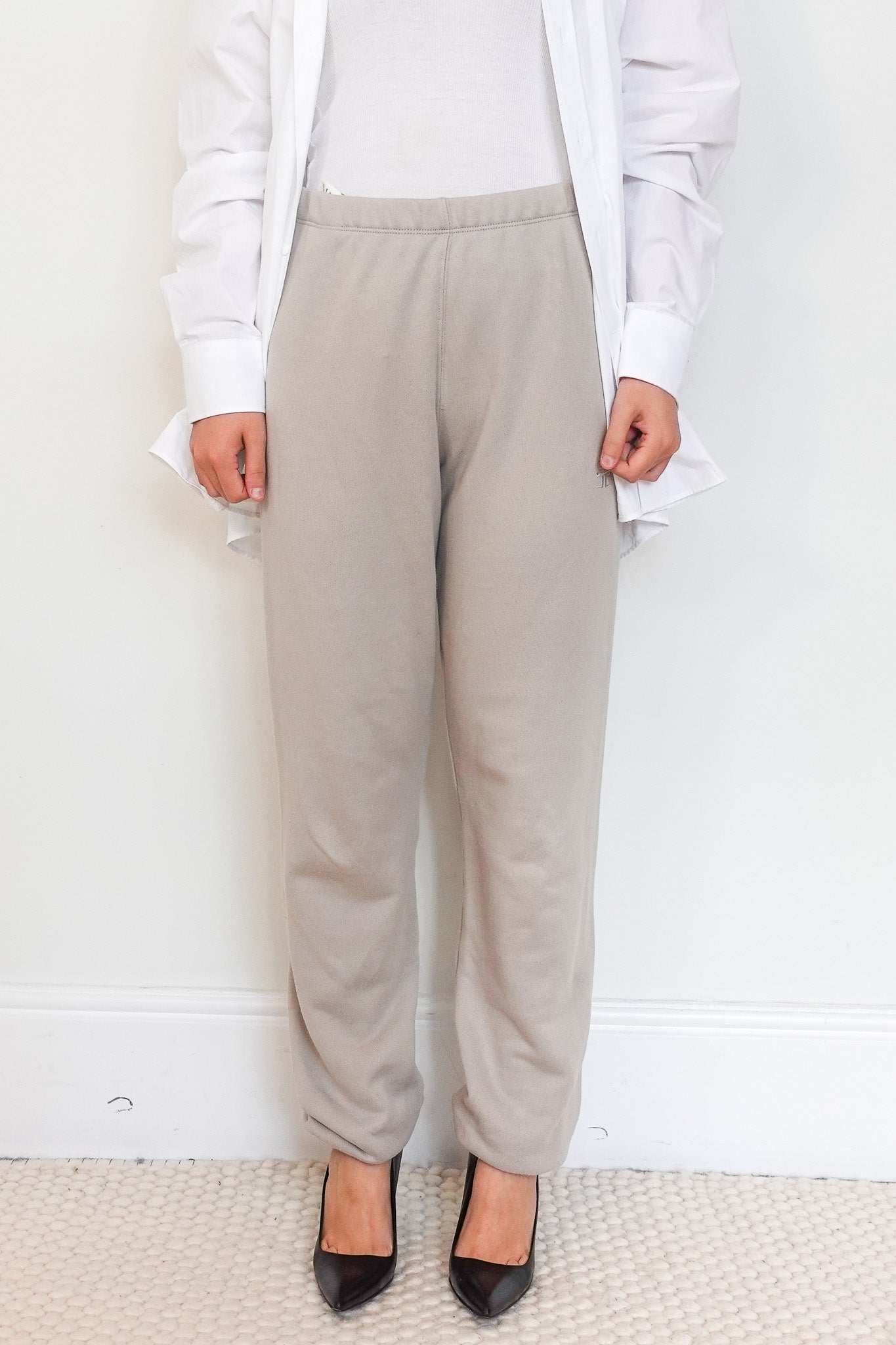 NEW Éterne Beige Cotton Sweatpants RRP £250 | Authentic Preloved - Reloved Again