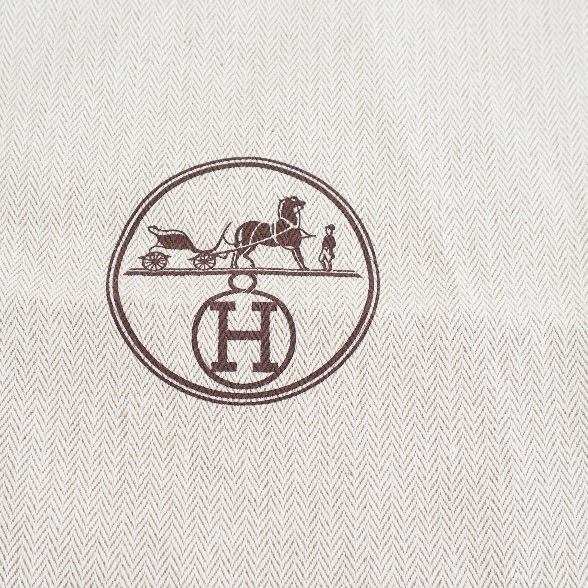 Hermès Gold Evelyne 29 Bag RRP £2,990 | Authenticated - Reloved Again