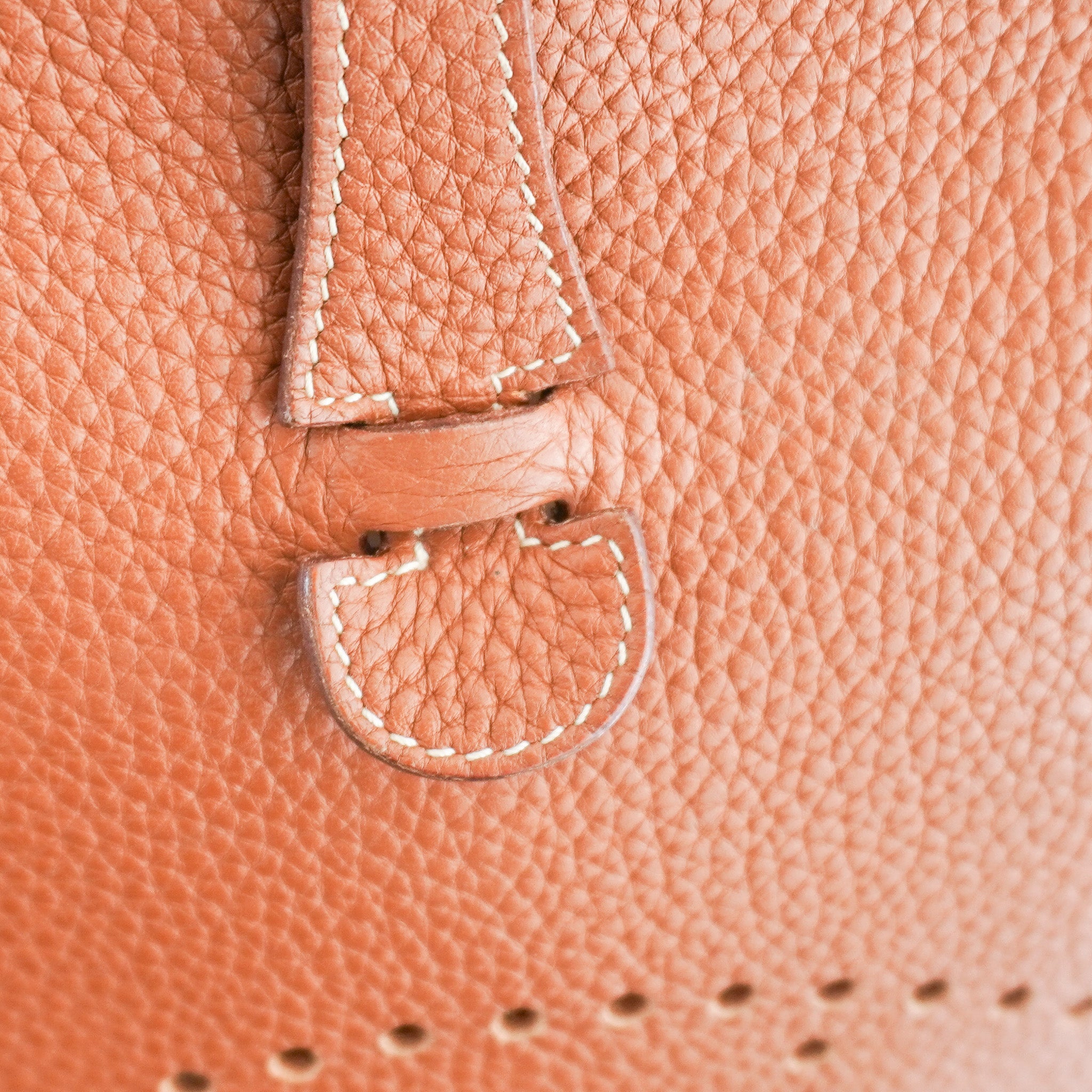 Hermès Gold Evelyne 29 Bag RRP £2,990 | Authenticated - Reloved Again