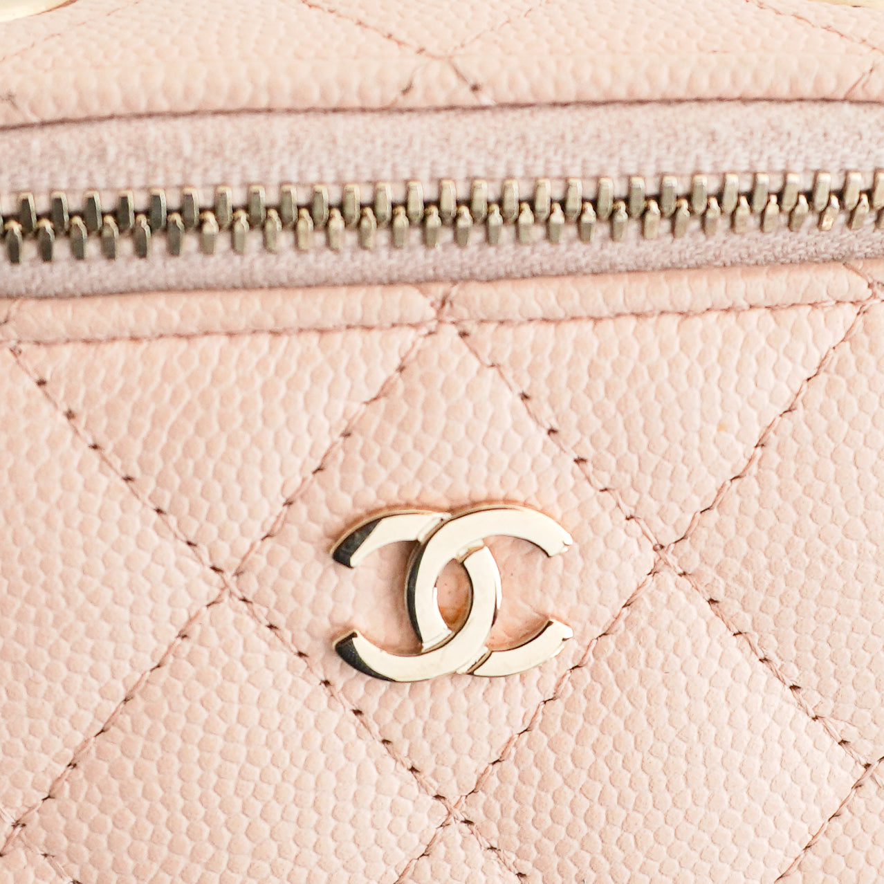 Chanel Caviar Quilted Small Vertical Vanity Case with Chain in Beige Clair RRP (£1630) | Authentic Preloved