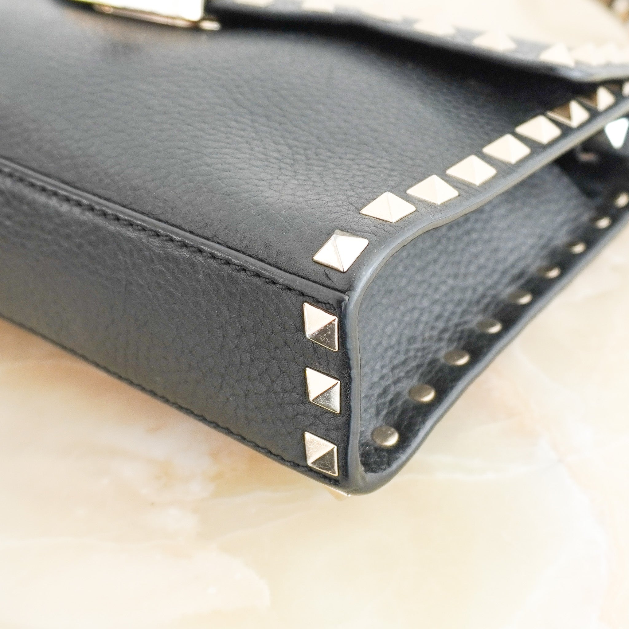 Garavani Rockstud Small Shoulder Bag Grey Grained Calfskin RRP (£1000) | Authentic Preloved - Reloved Again
