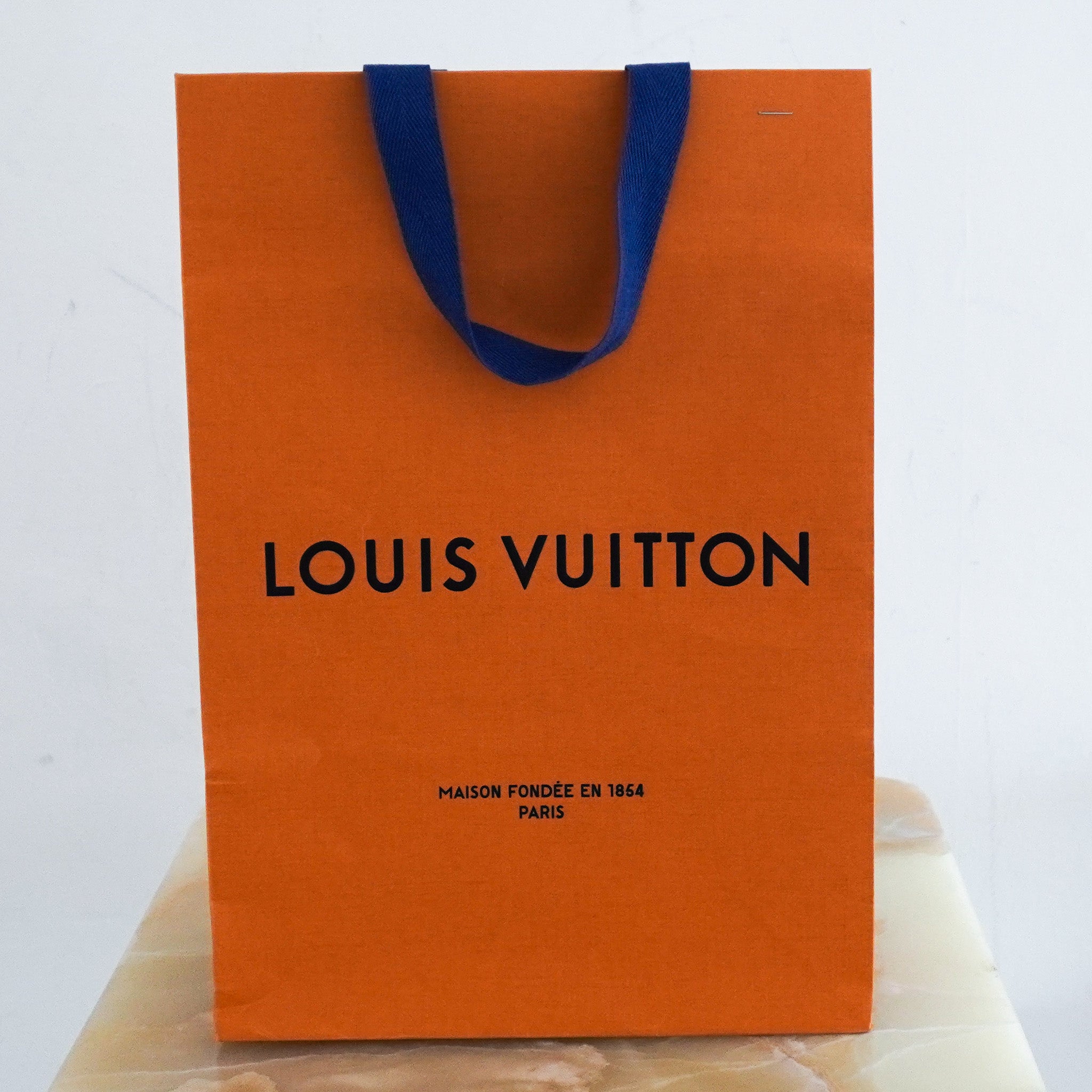 Louis Vuitton Grey Monogram Shawl RRP £475 | Authentic Preloved FINAL SALE