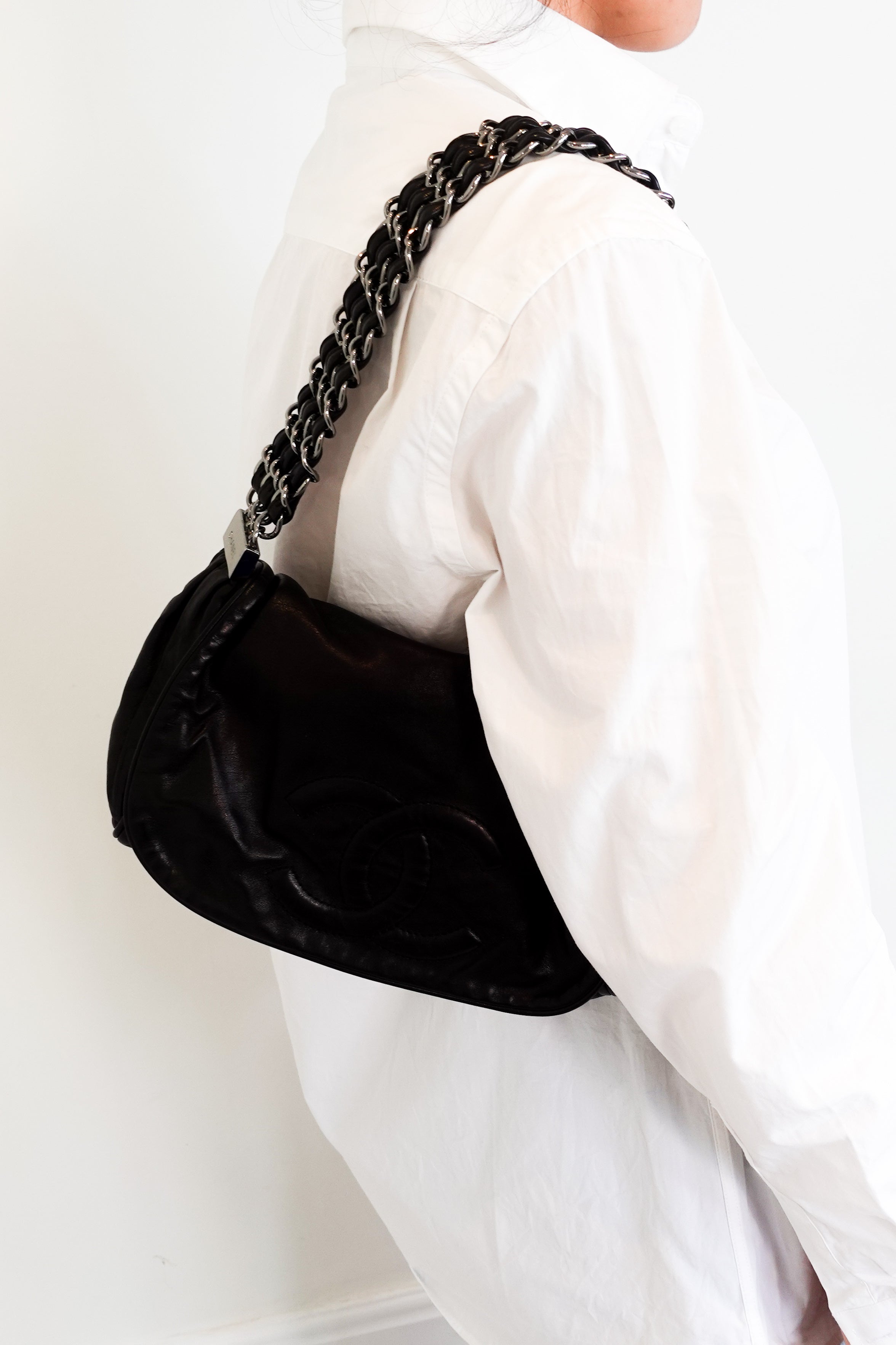 Vintage black chain bag RRP £1.6K