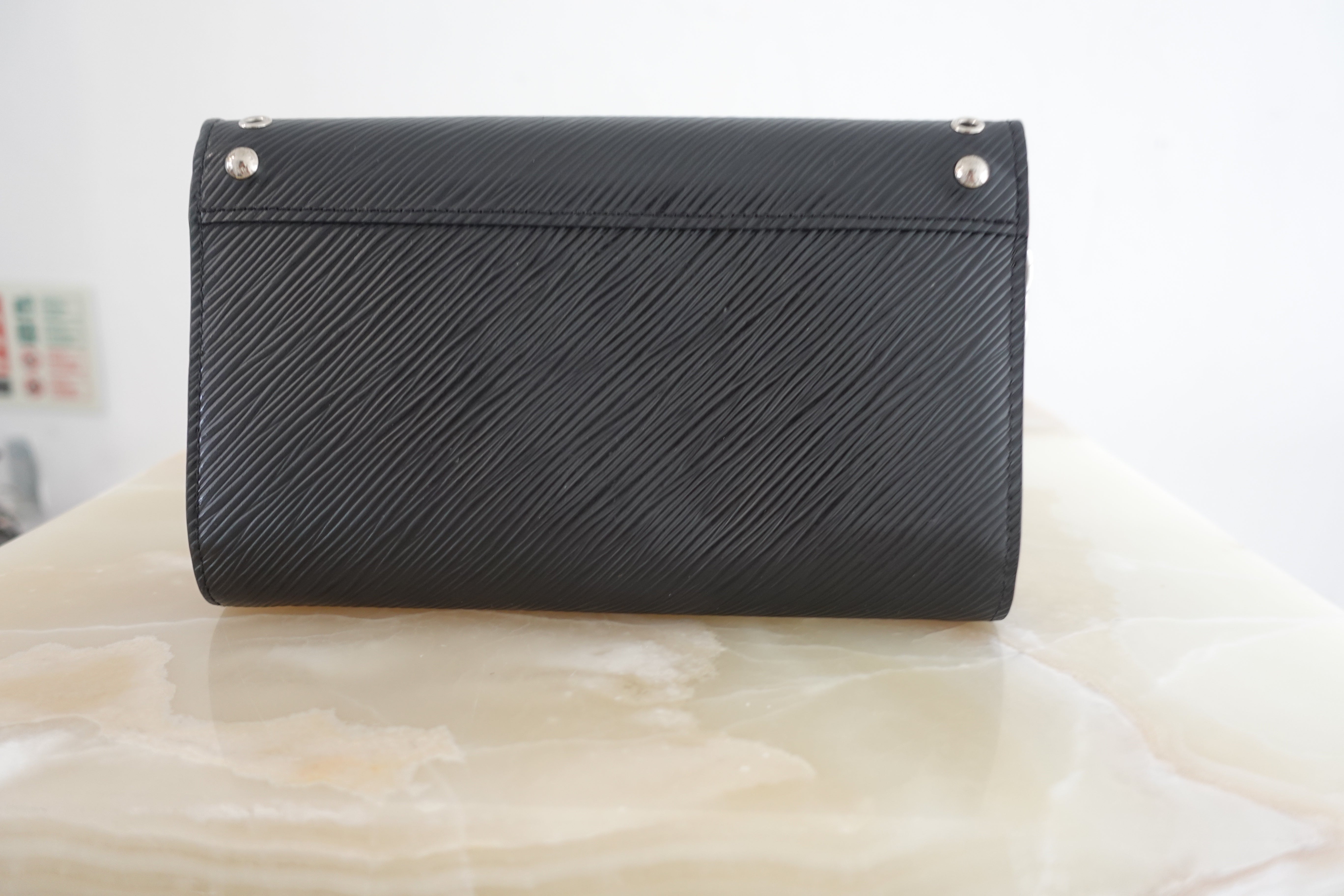 Louis Vuitton Twist MM in Epi Leather – Preloved, Authentic | RRP £2,500