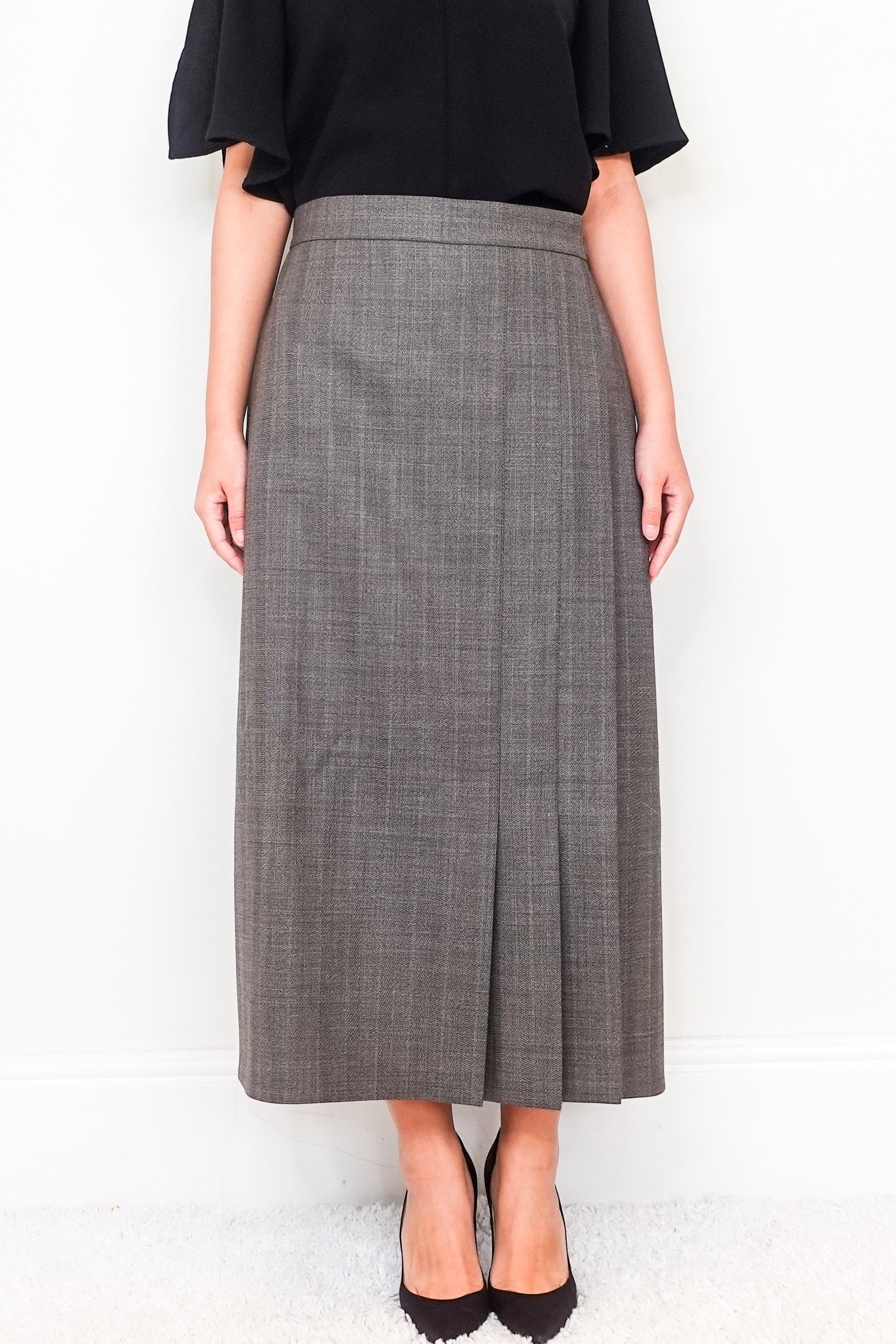 Grey Skirt £1.2K