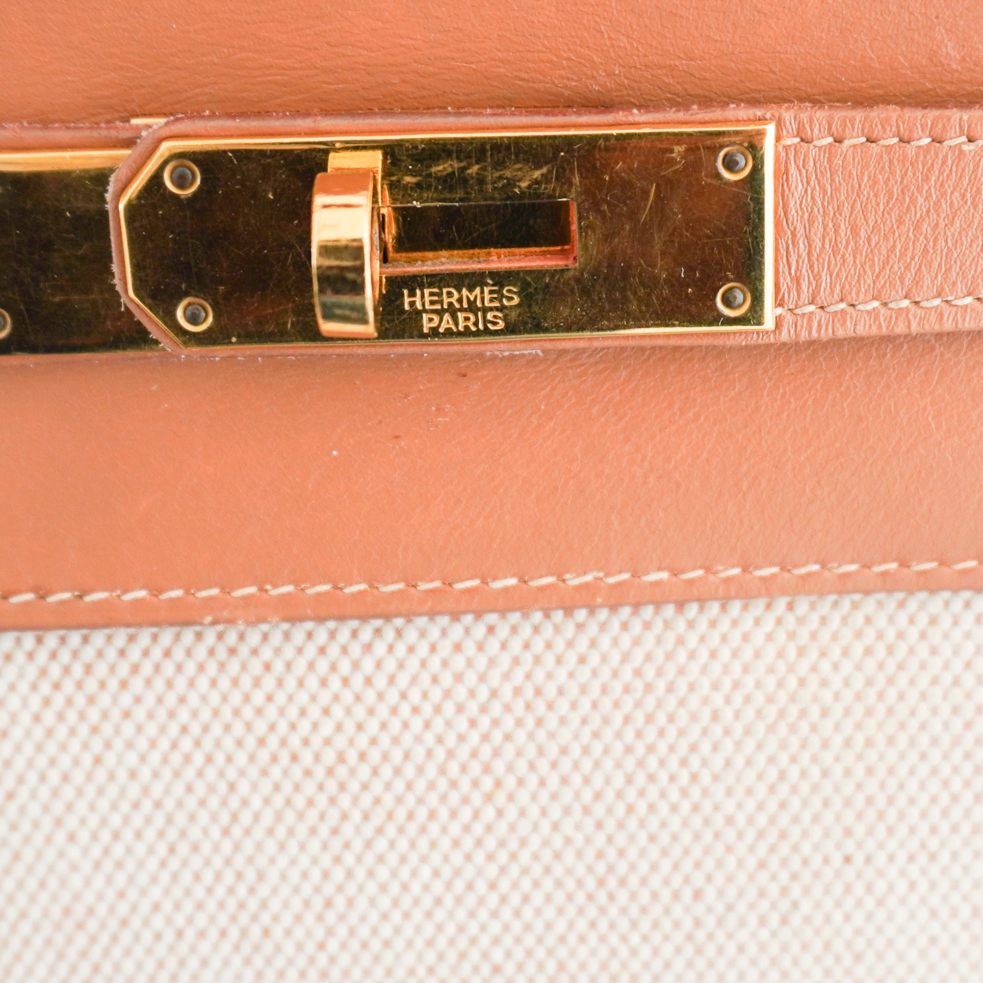 Hermès Kelly 32 Natural Courchevel and Toile with Gold Hardware | Authentic Preloved