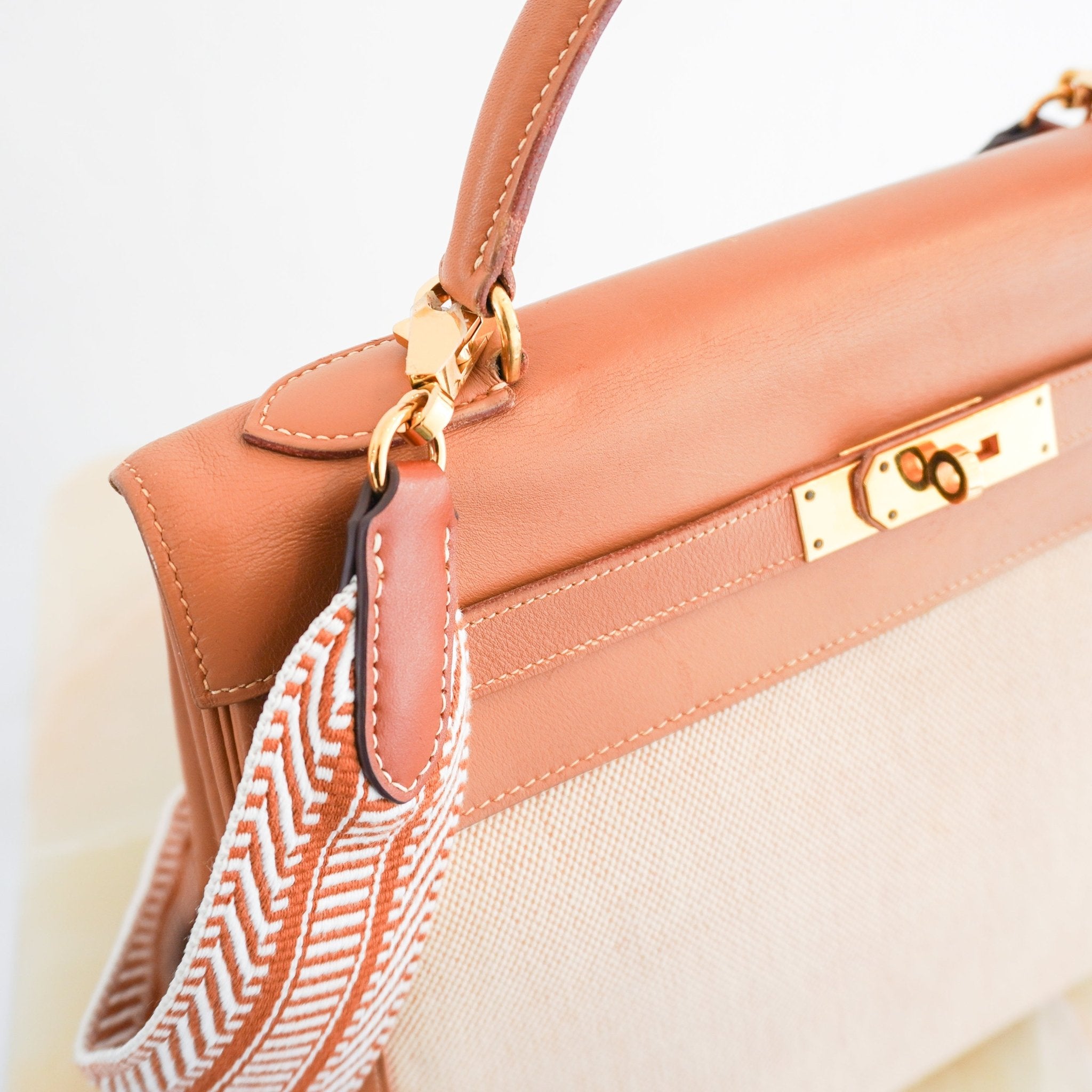 Hermès Kelly 32 Natural Courchevel and Toile with Gold Hardware | Authentic Preloved - Reloved Again