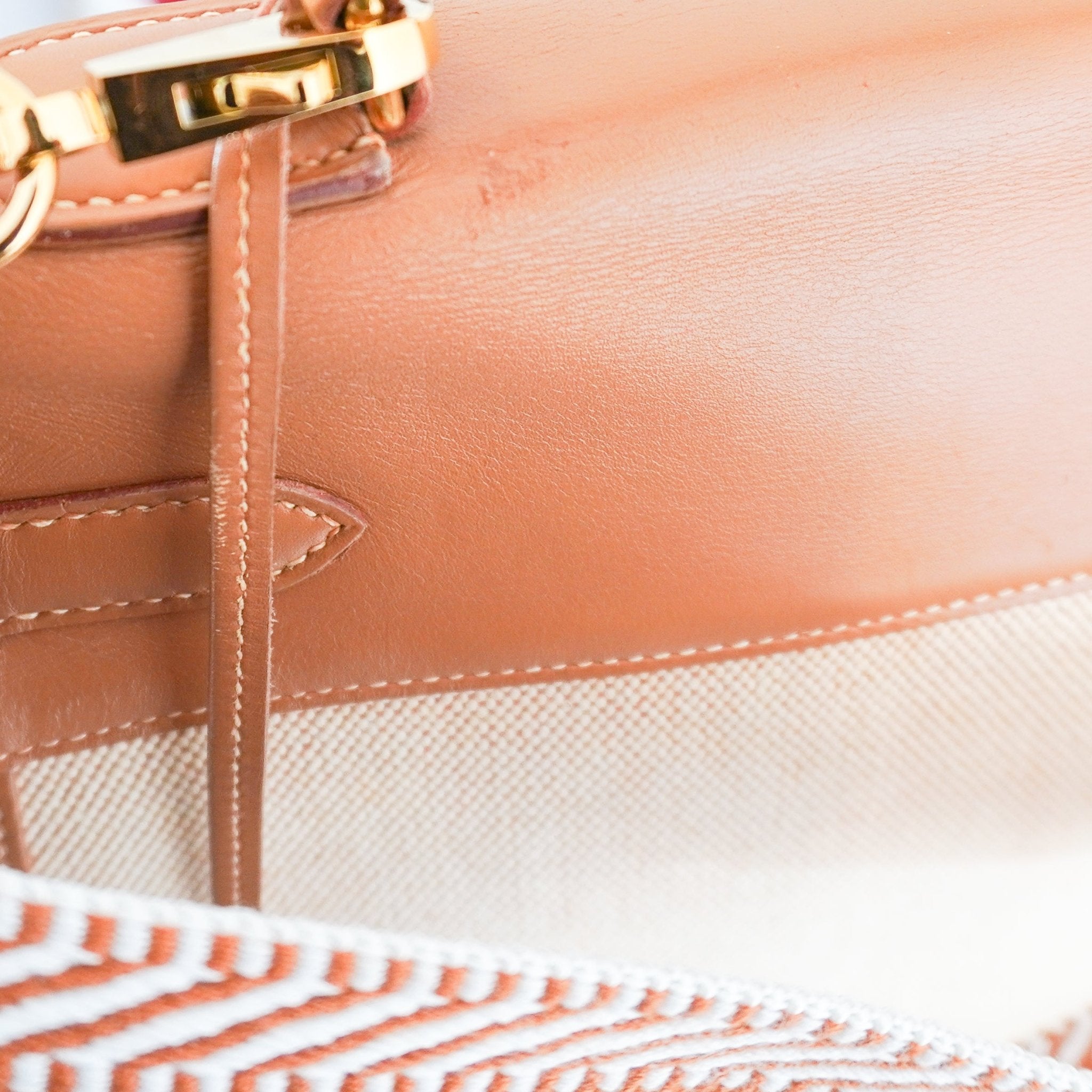 Hermès Kelly 32 Natural Courchevel and Toile with Gold Hardware | Authentic Preloved - Reloved Again