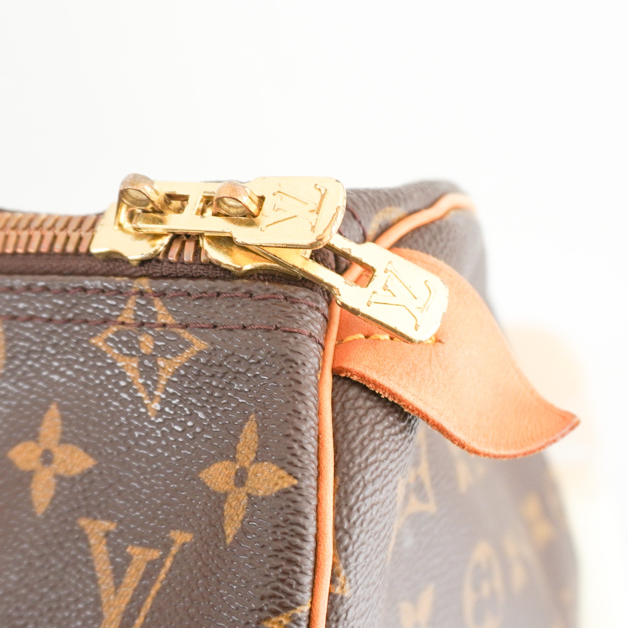 Louis Vuitton Keepall Bandoulière 45 in Brown Monogram Canvas with Vachetta Leather (RRP £1960) | Authentic Preloved