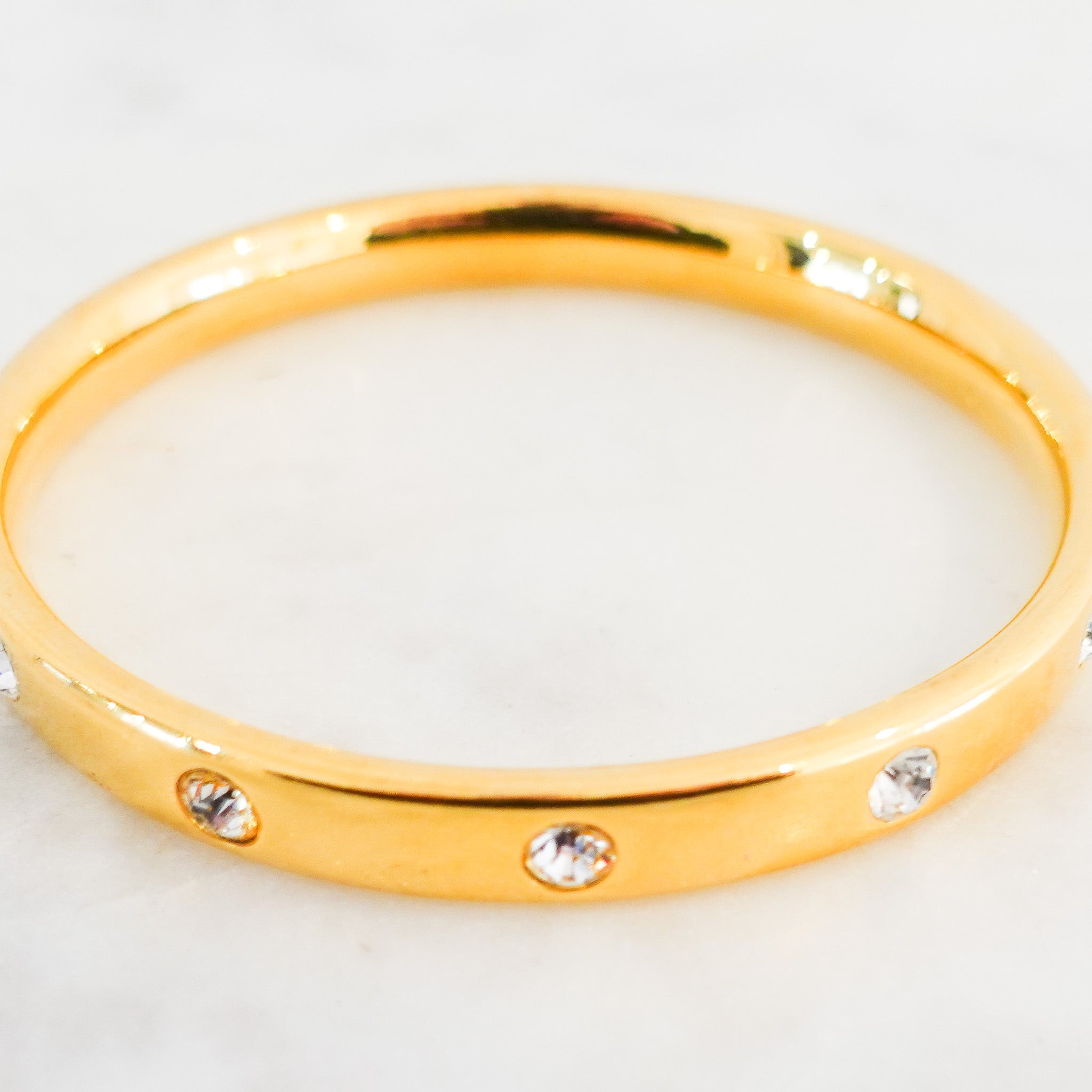 Vintage gold tone bracelet