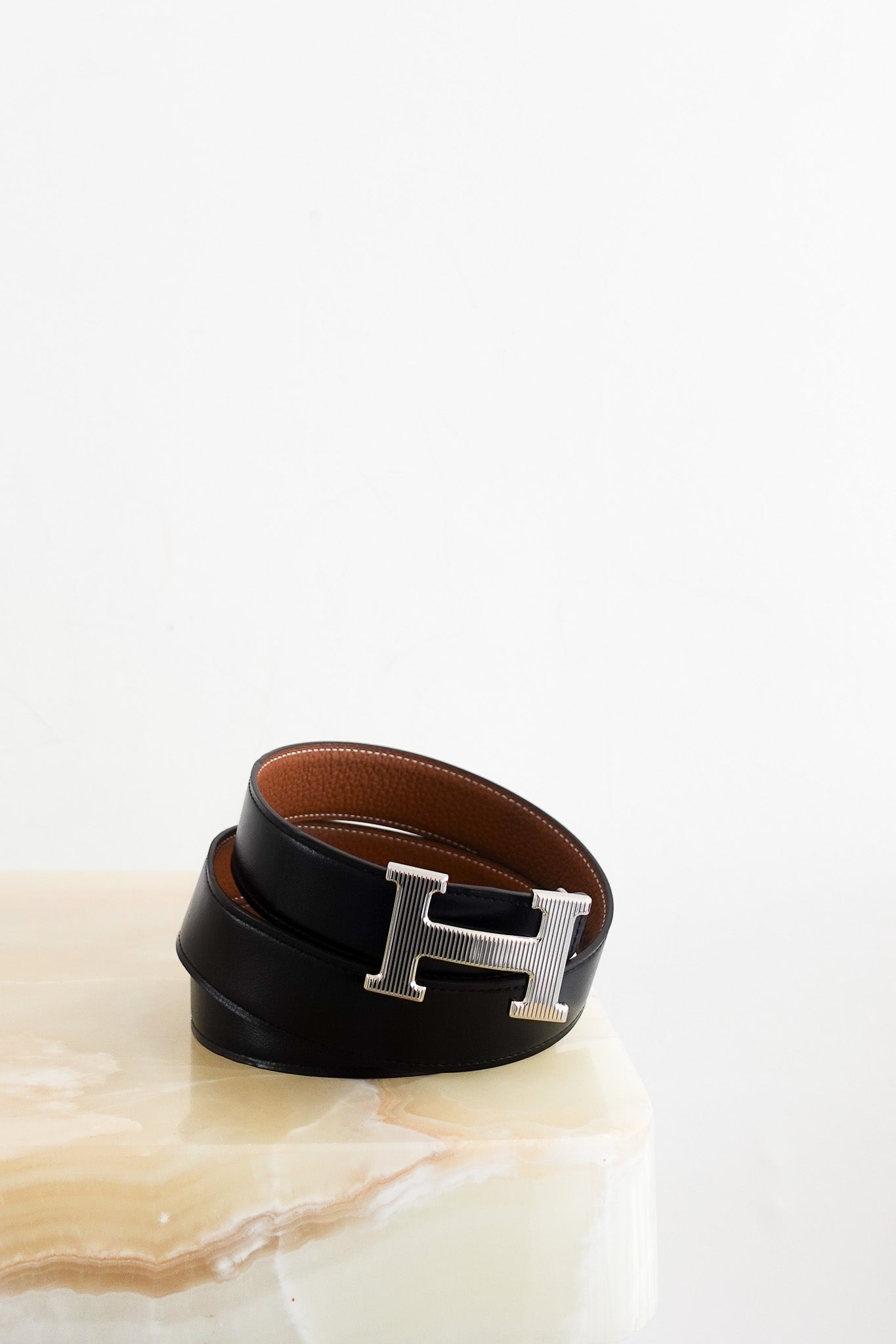 Hermes H Logo reversible belt in black RRP £800 | Authentic Preloved