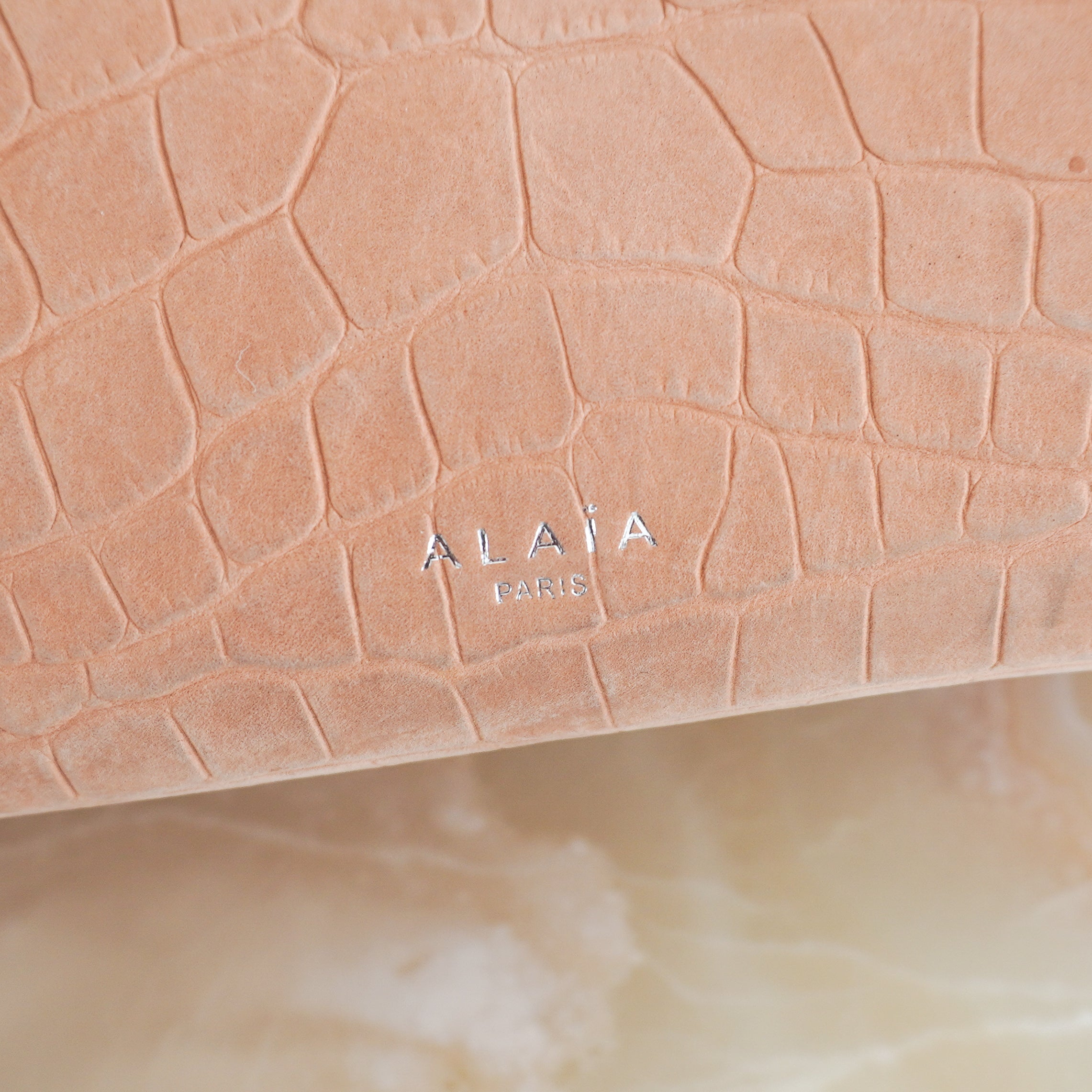 Alaïa Le Teckel Medium Croc-Embossed Suede Shoulder Bag Beige (RRP £2100) | Authentic Preloved