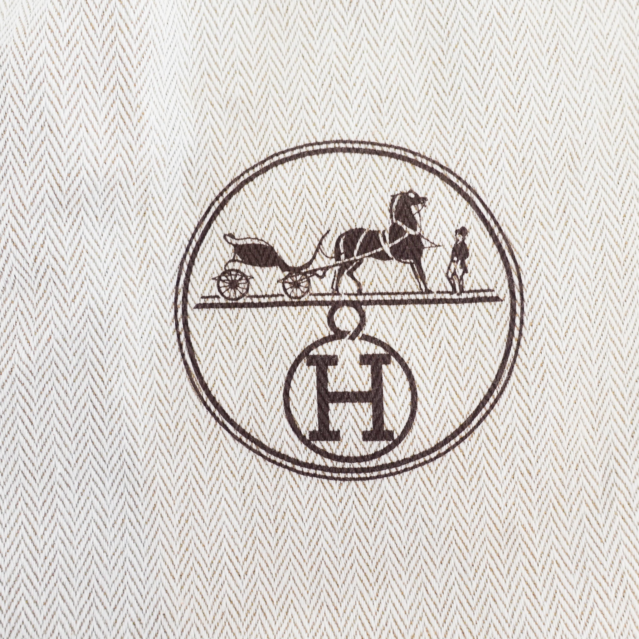 Hermes H Logo reversible belt in black RRP £800 | Authentic Preloved