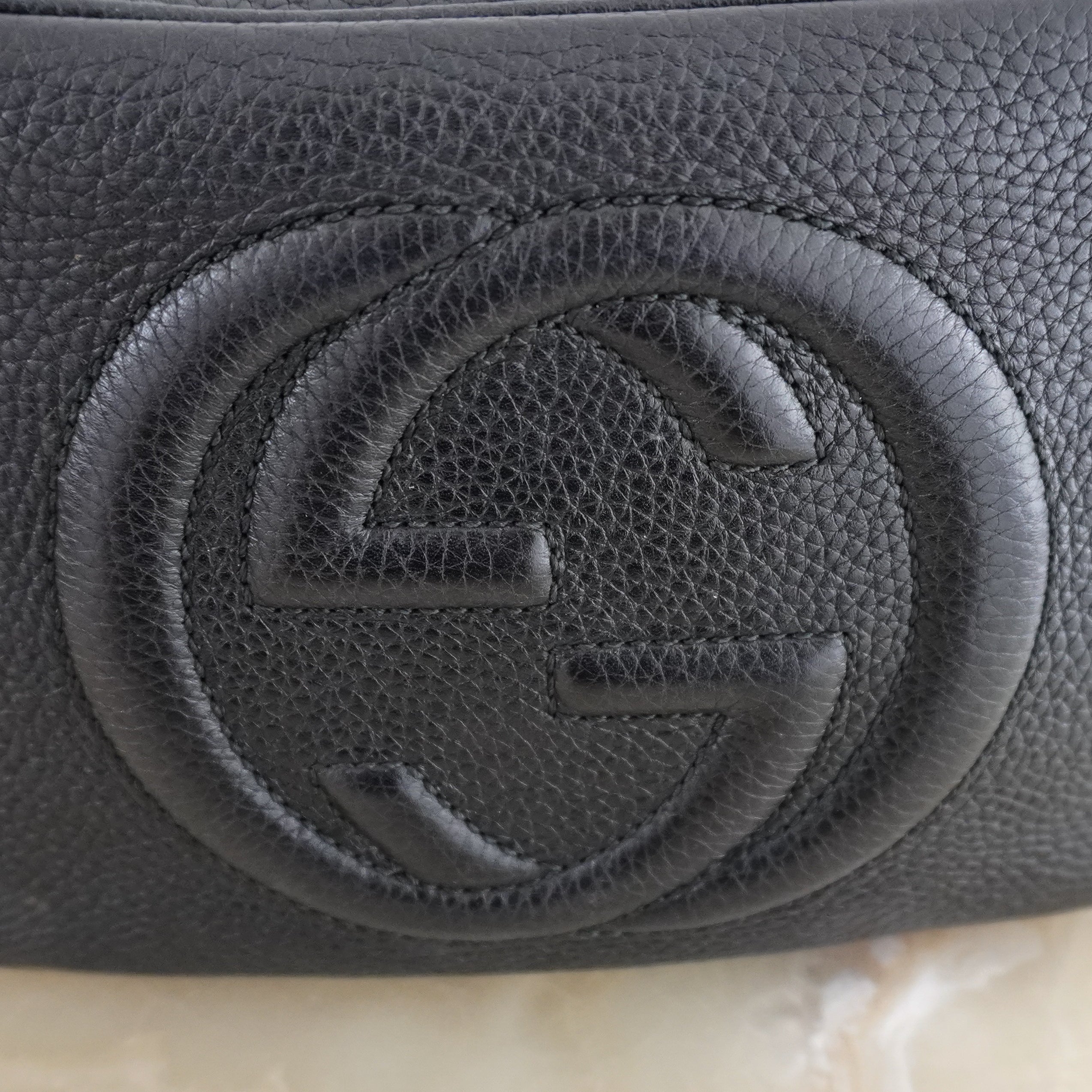 Gucci GG Soho Disco Crossbody Bag in Black (RRP £1200)  | Authentic Preloved