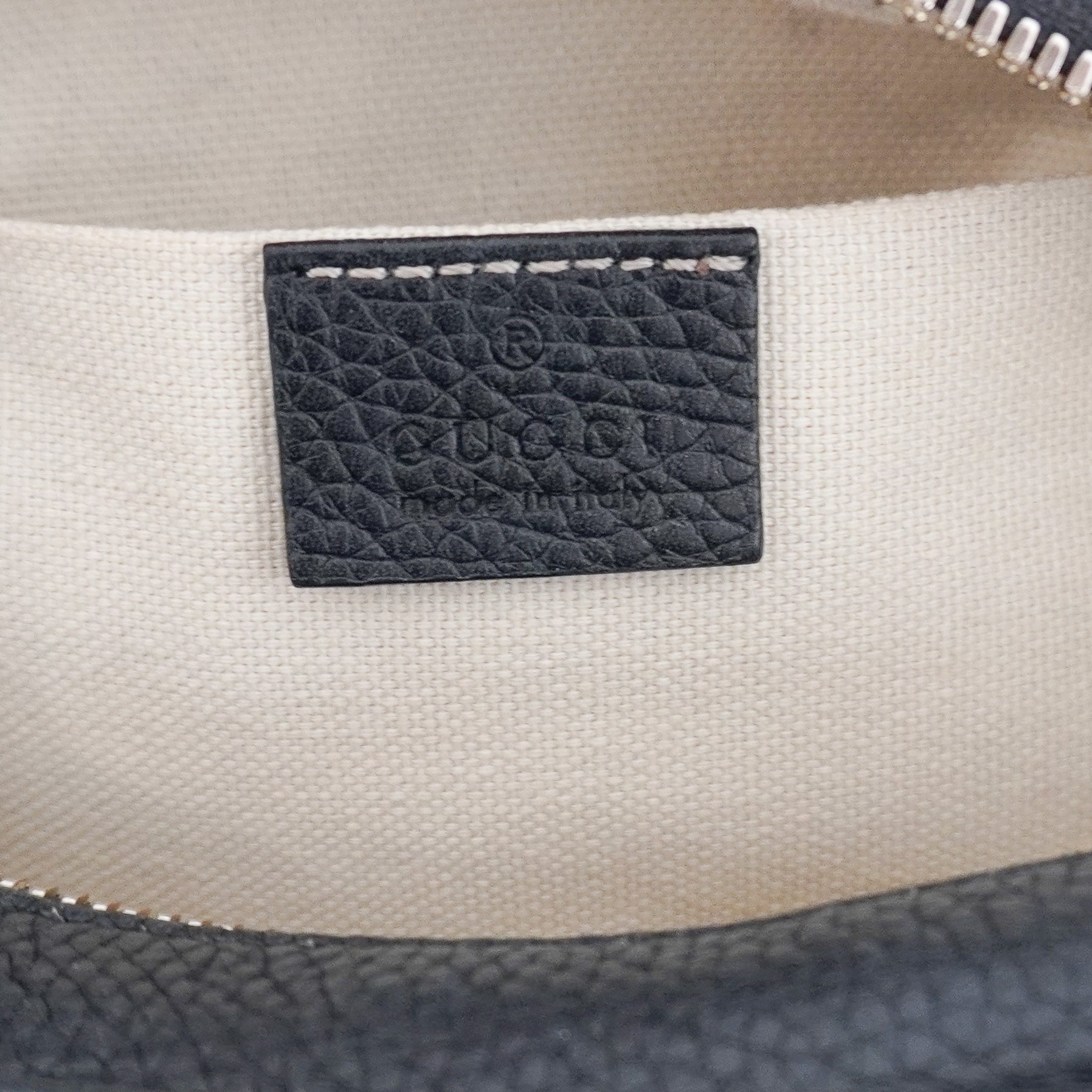 Gucci GG Soho Disco Crossbody Bag in Black (RRP £1200)  | Authentic Preloved