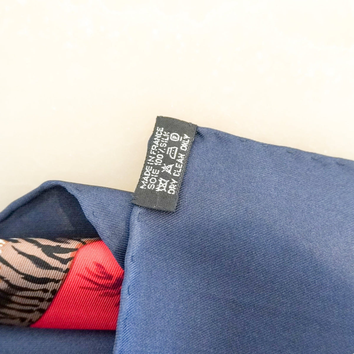 Hermes Tendress Red Scarf Carré RRP £520 | Authentic Preloved FINAL SALE - Reloved Again