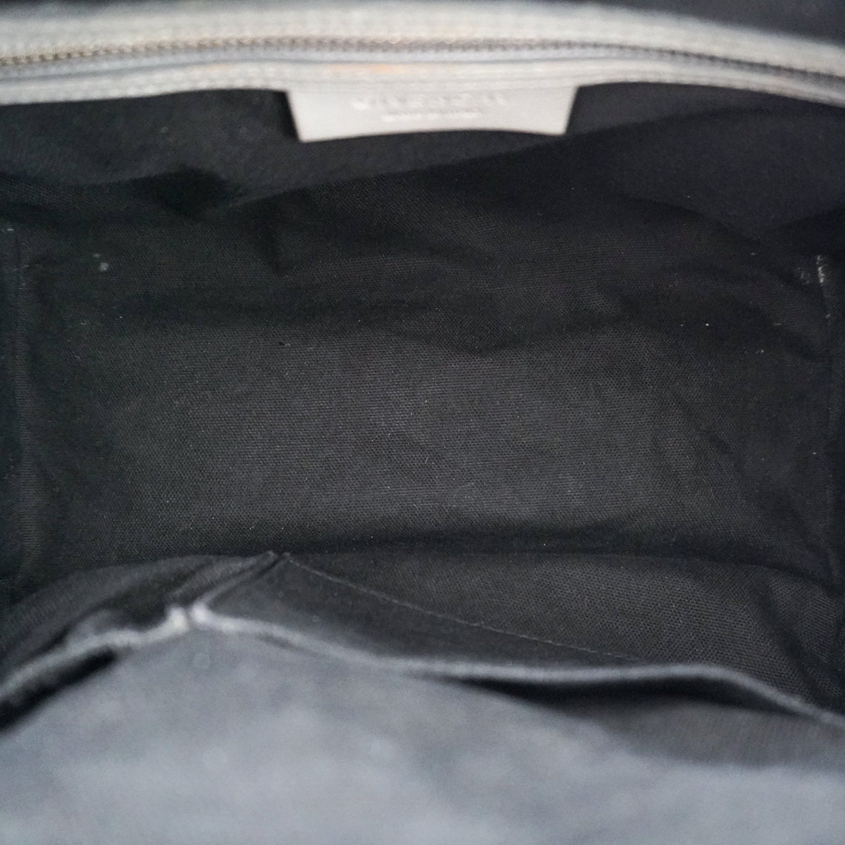Givenchy Medium Antigona Bag Pearl Grey Sugar (RRP £1690) | Authentic Preloved - Reloved Again