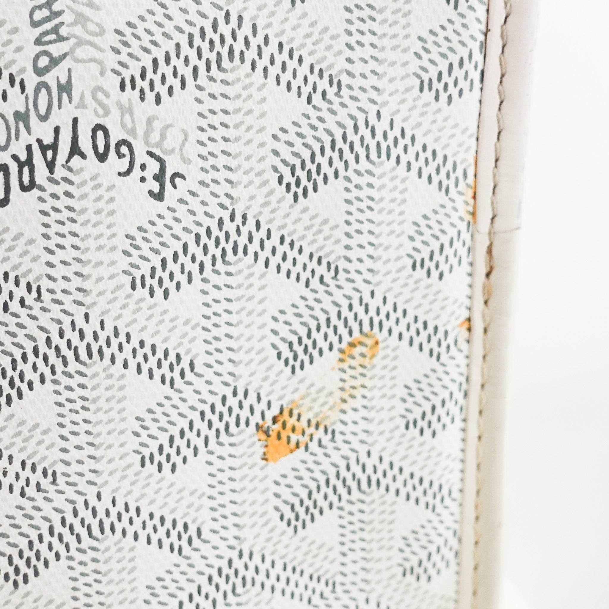 Goyard Belverde PM in White RRP £2000 | Authentic Preloved