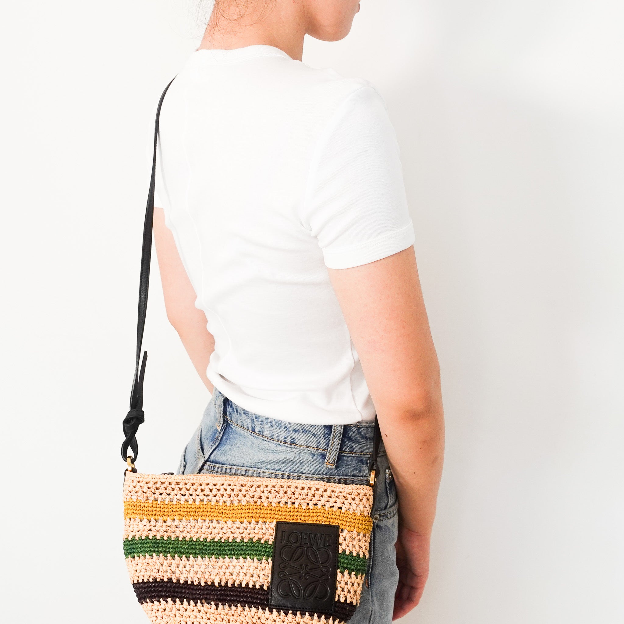 LOEWE Paula’s Ibiza Pochette Woven bag RRP £700 | Authentic Preloved [final sale]