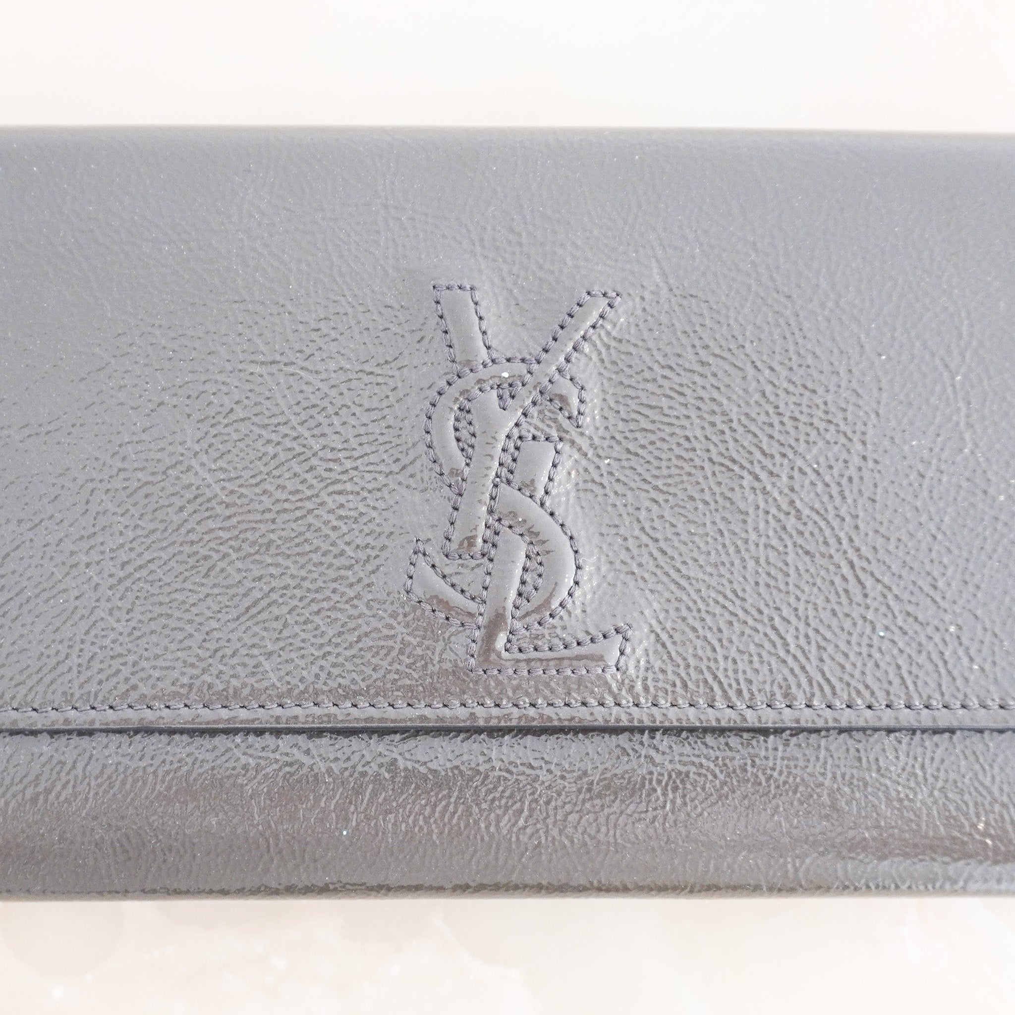 Saint Laurent Medium Front Flap Pouch in Grey Patent Leather (RRP £750) | Authentic Preloved