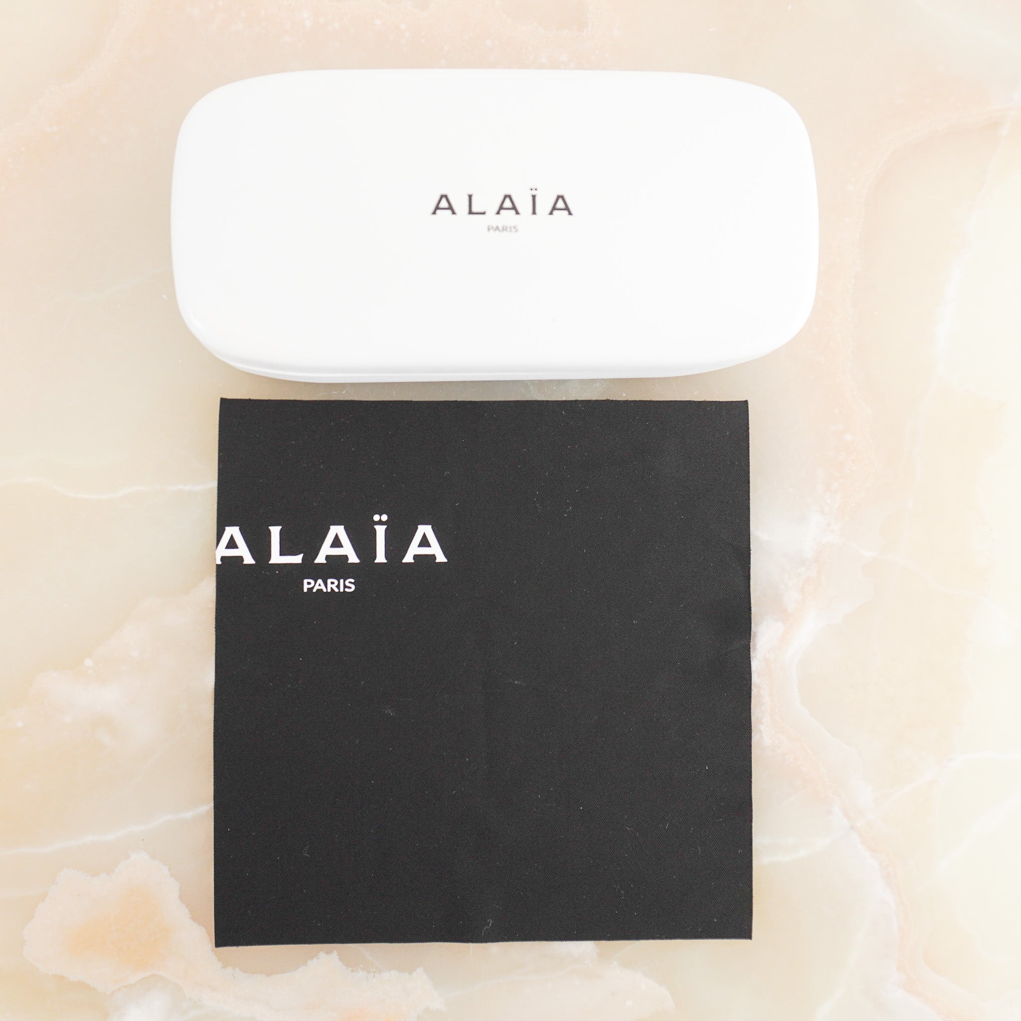 Alaïa Black Round Acetate Sunglasses with Stud Detail RRP £550 | Authentic Preloved FINAL SALE